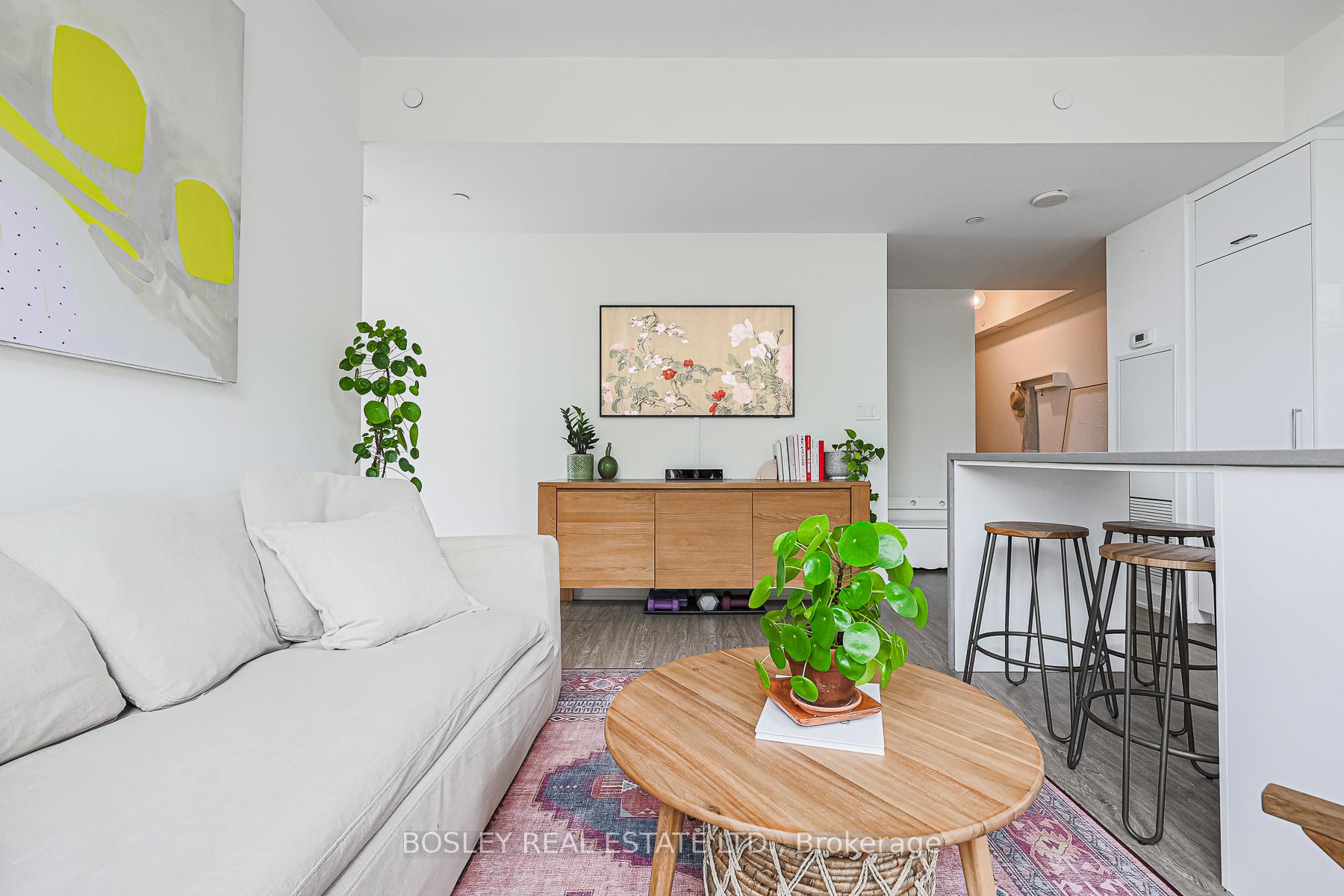 2 Bedrooms Condo at 106 Dovercourt, Toronto For sale