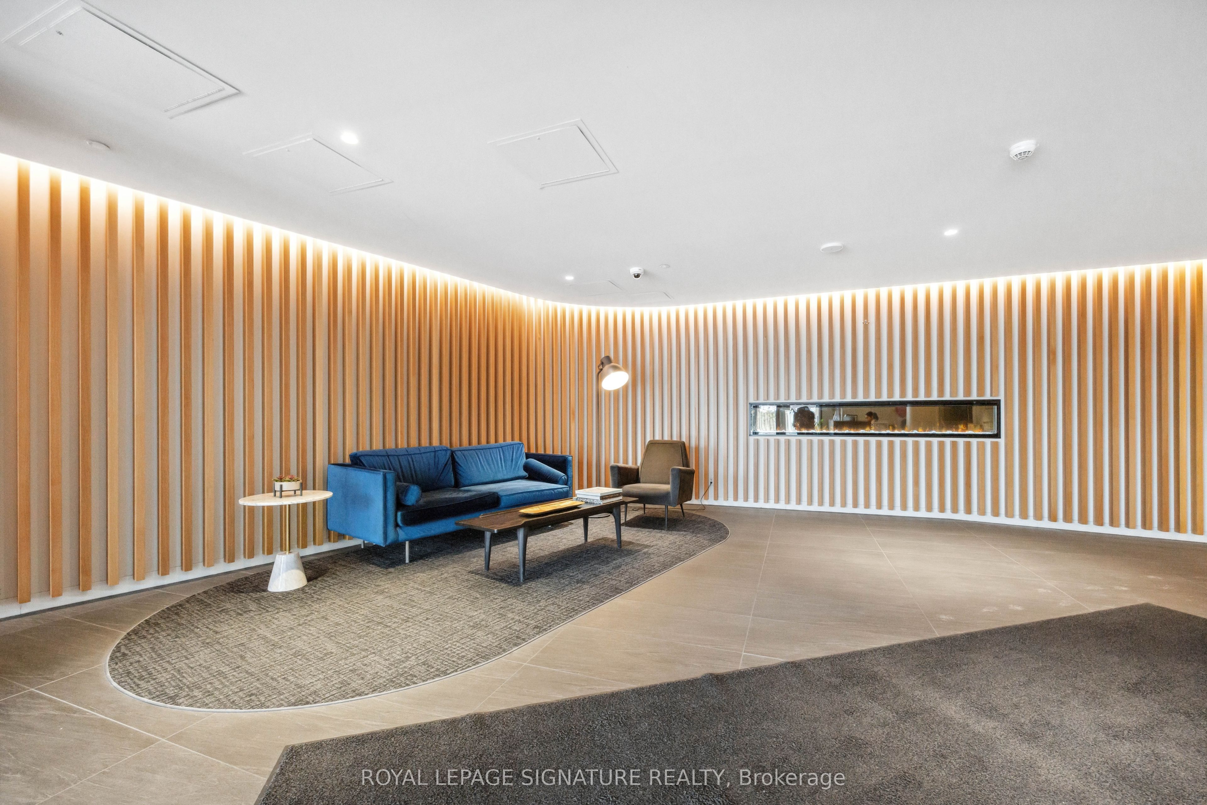 160 Flemington Road, #906