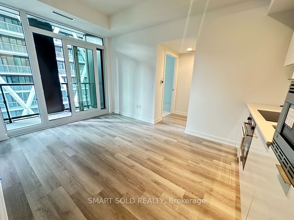 #2106 - 238 Simcoe Street, Toronto, ON M5T 0E2