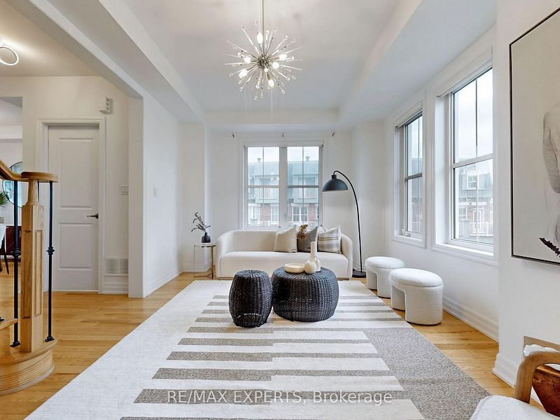 5 Amherst Circle