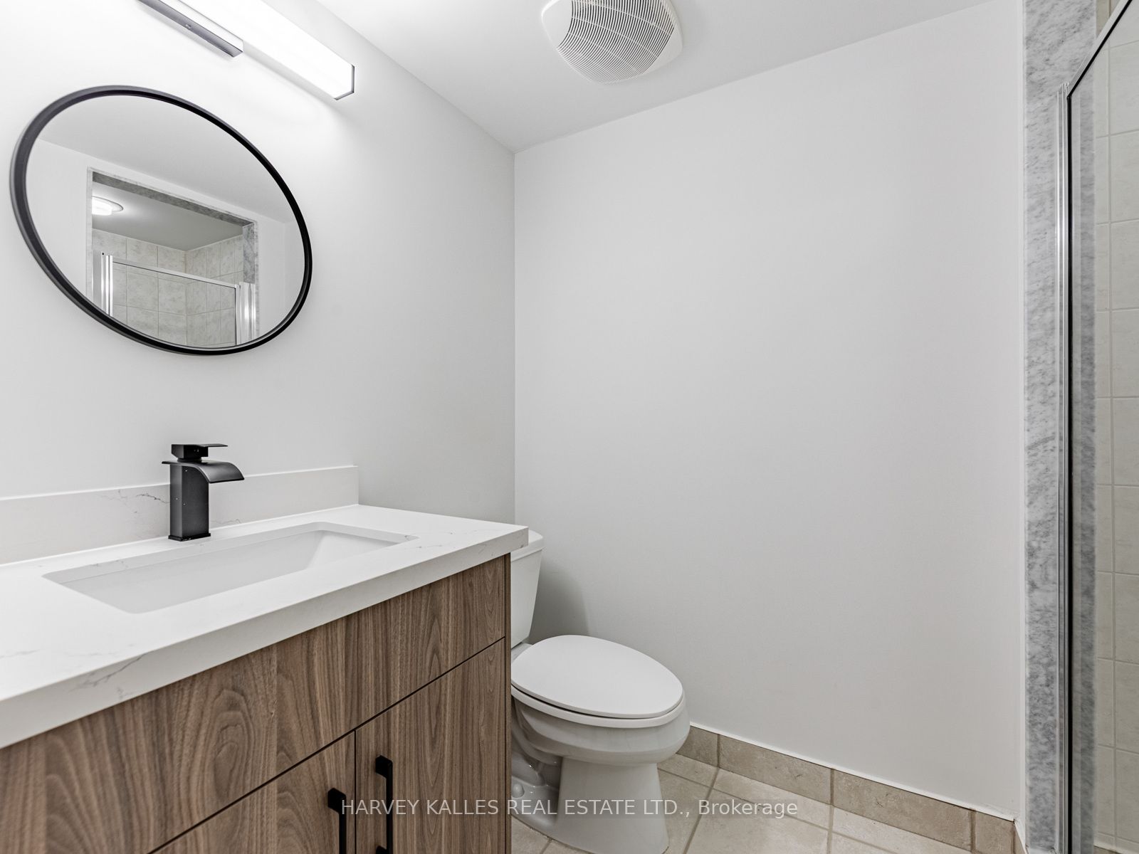 18 Yonge Street, #3013