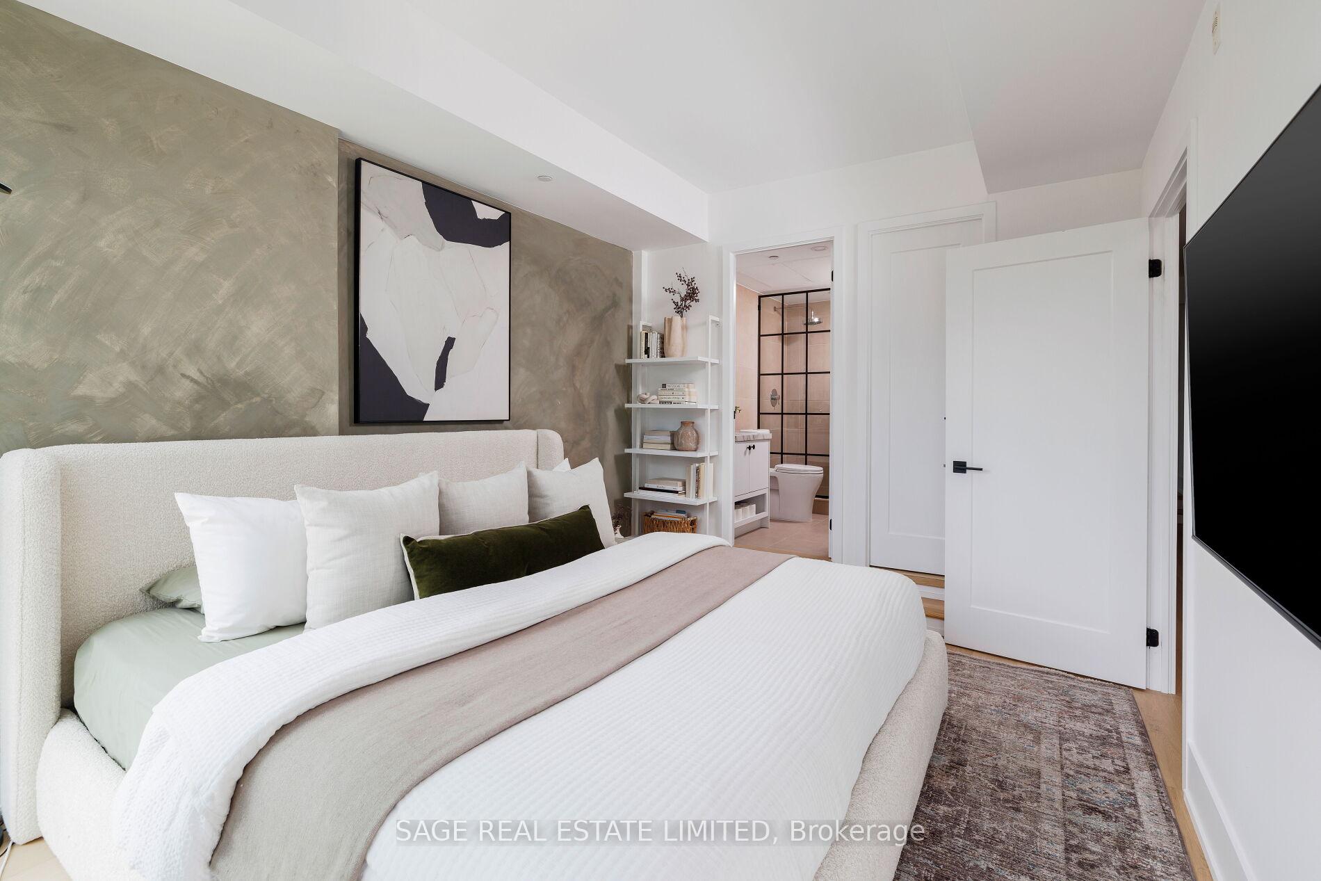 3 Bedrooms Condo at 508 Wellington, Toronto For sale