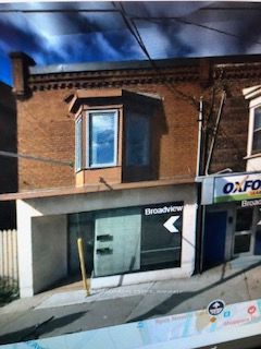 {Main Floor only} 782 Broadview