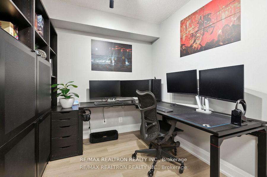 2 Bedrooms Condo at 1070 Sheppard, Toronto For sale