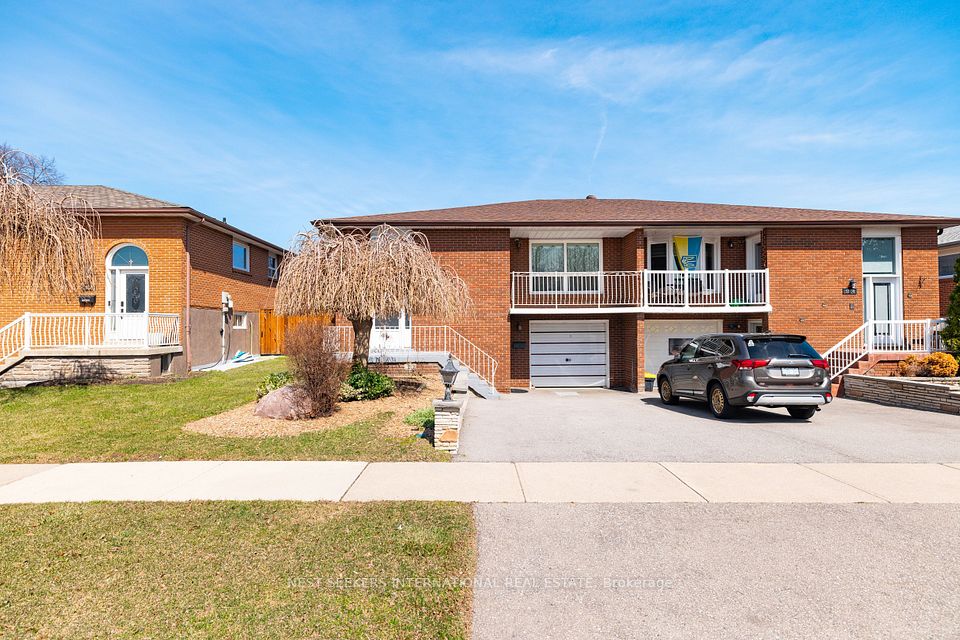 3882 Midhurst