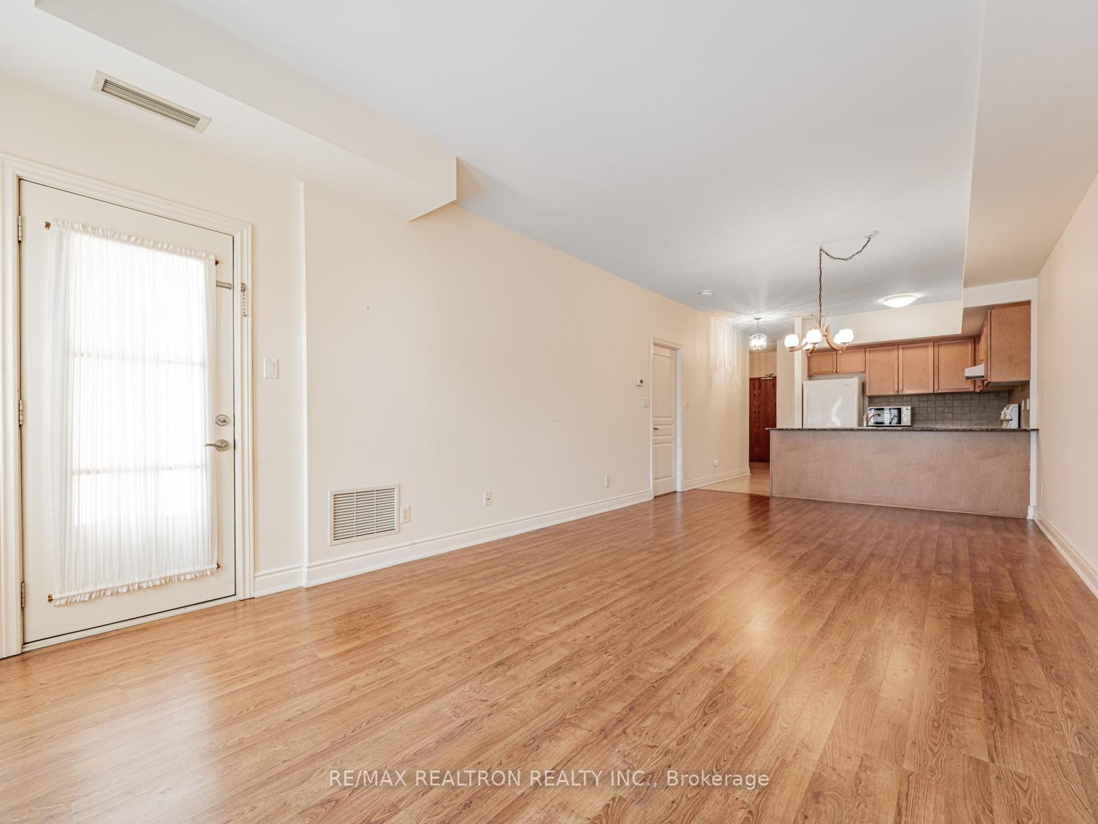 2 Bedrooms Condo at 9901 Keele, Vaughan For sale