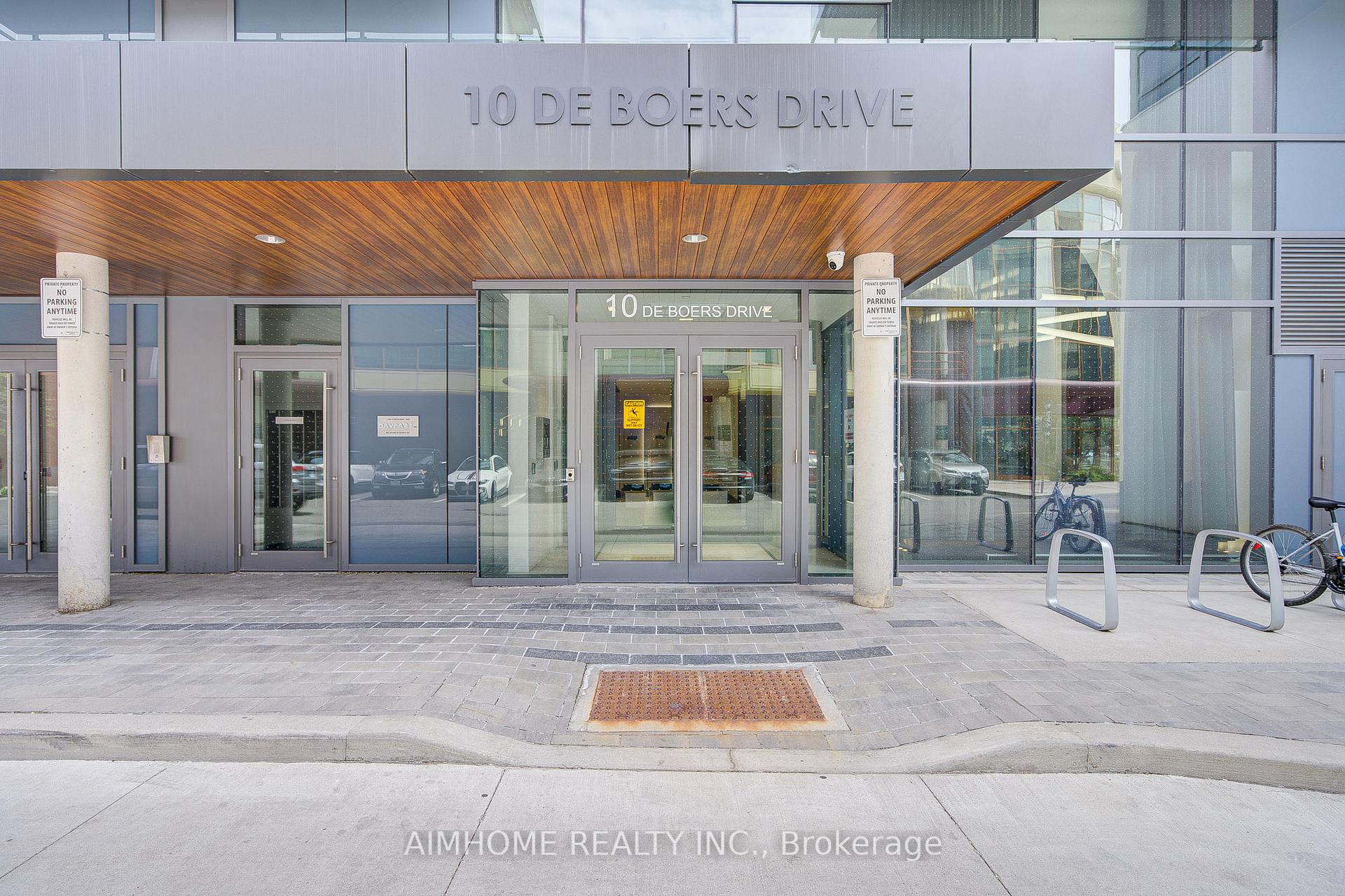 2 Bedrooms Condo at 10 De Boers, Toronto For sale