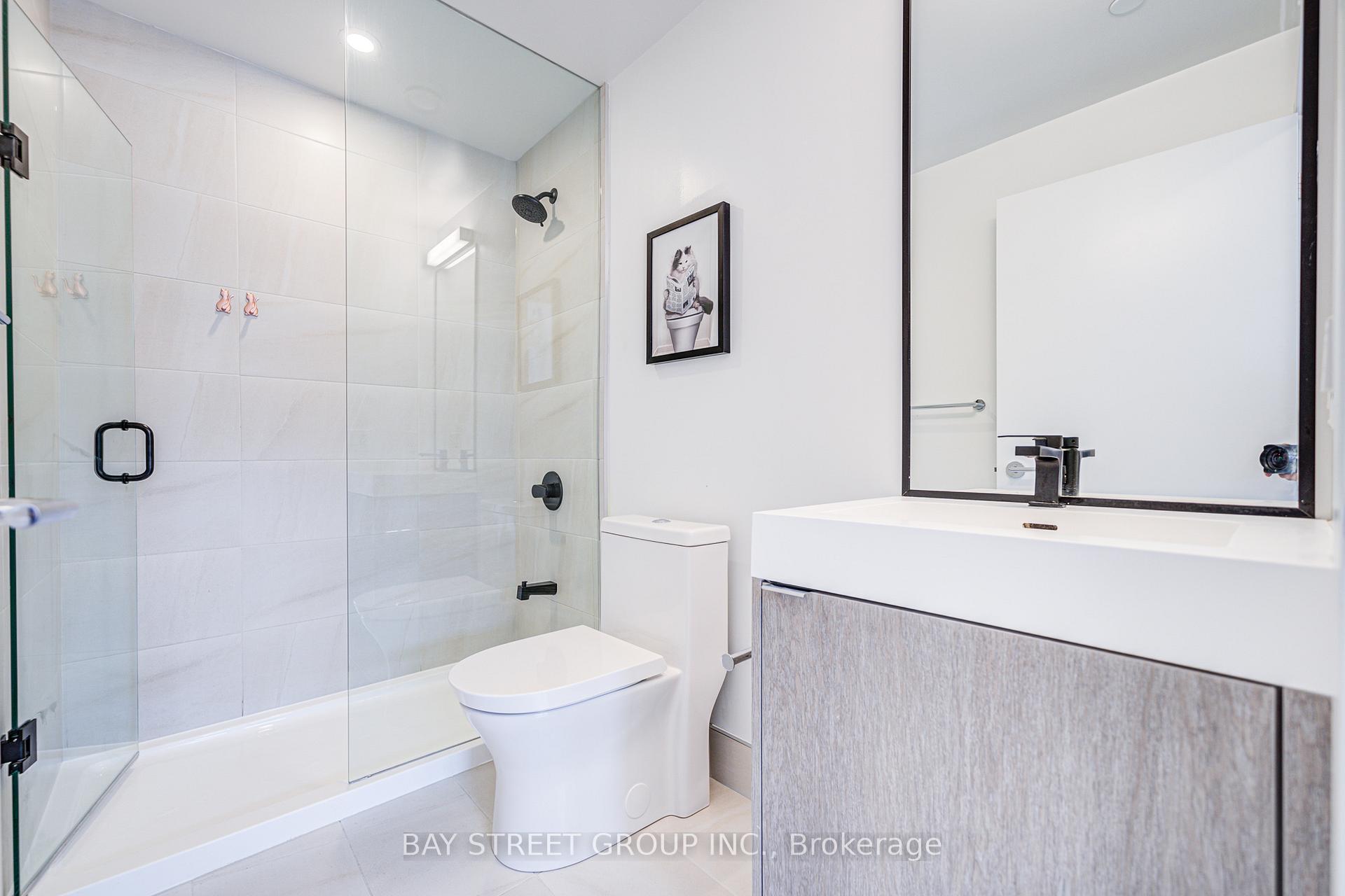 2 Bedrooms Condo at 250 Lawrence, Toronto For sale