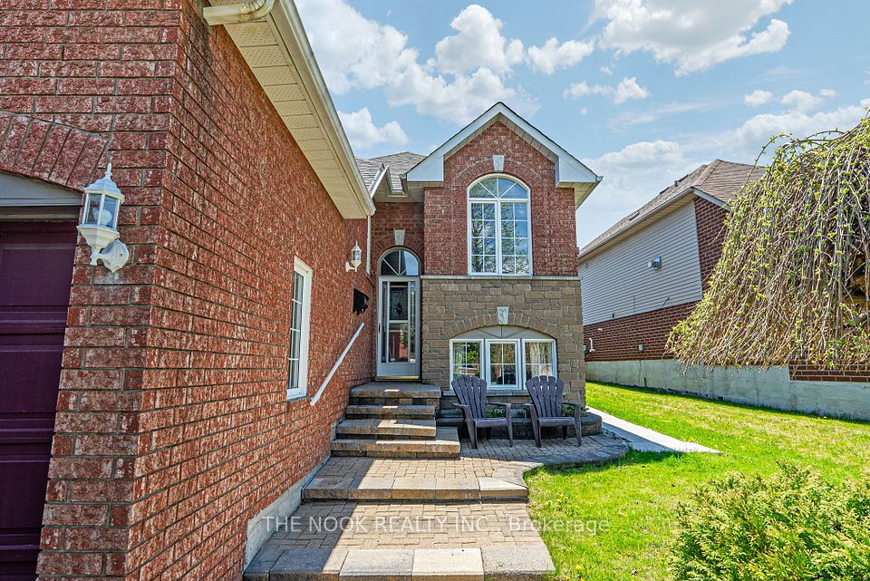 54 Abernethy Crescent