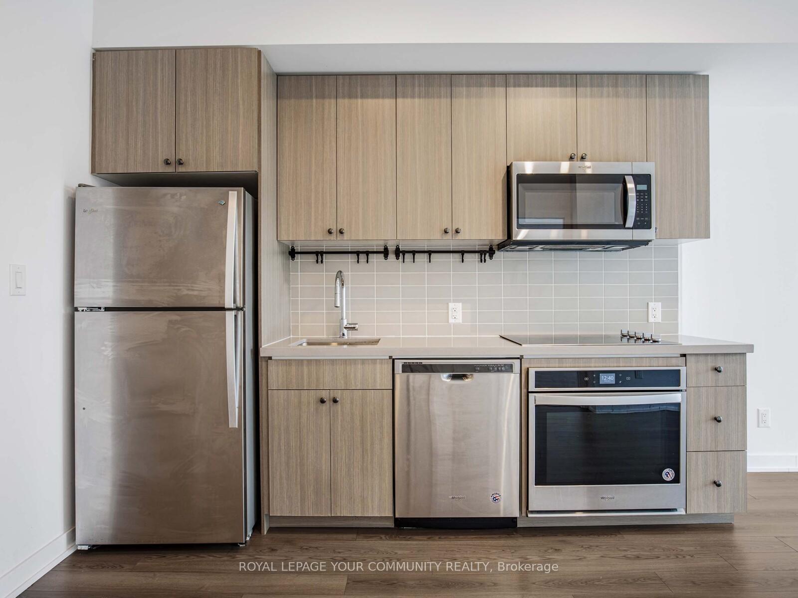 2 Bedrooms Condo at 2799 Kingston, Toronto For sale