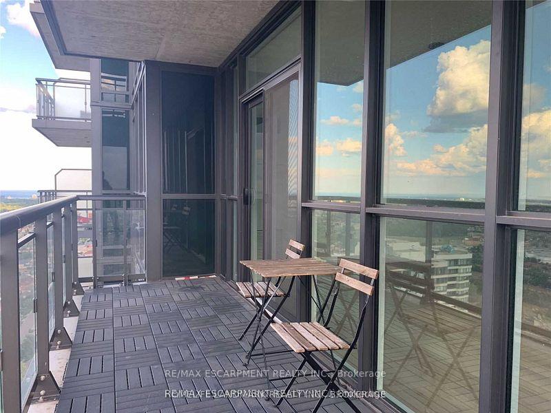 3 Bedrooms Condo at 3975 Grand Park, Mississauga For sale