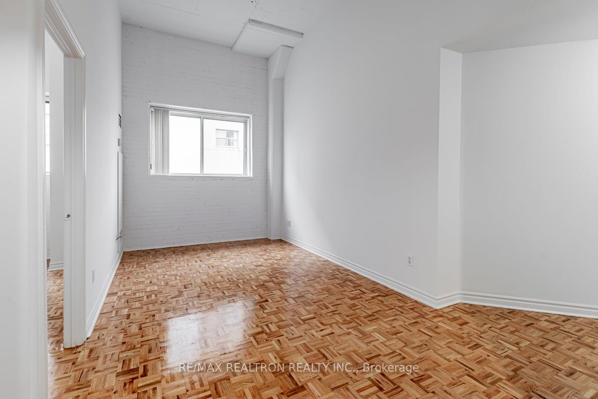 1401 Dupont Street, #116