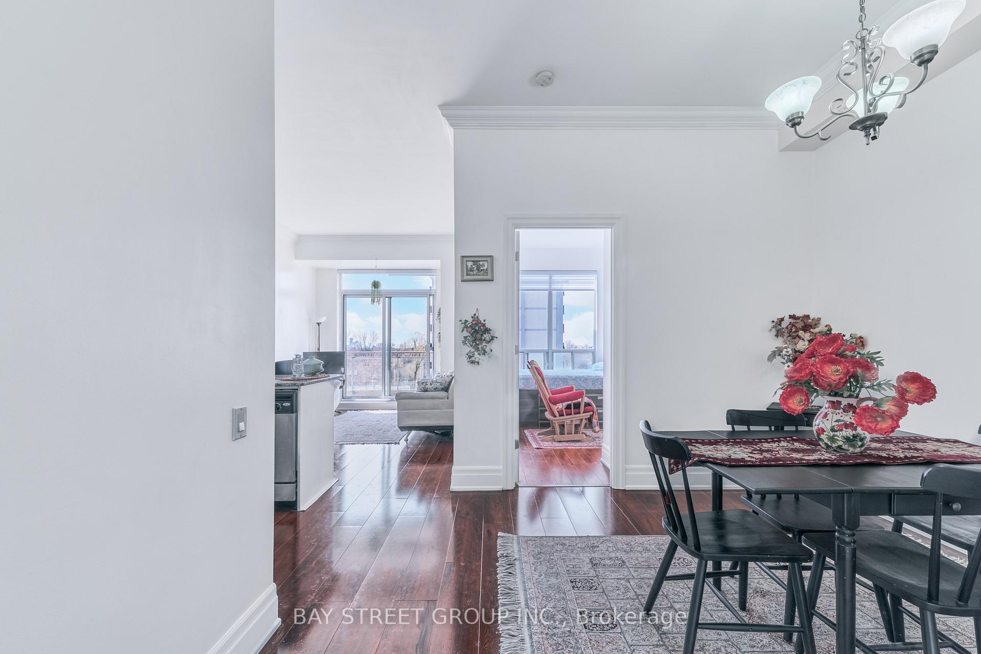 2 Bedrooms Condo at 777 STEELES,  Toronto For sale