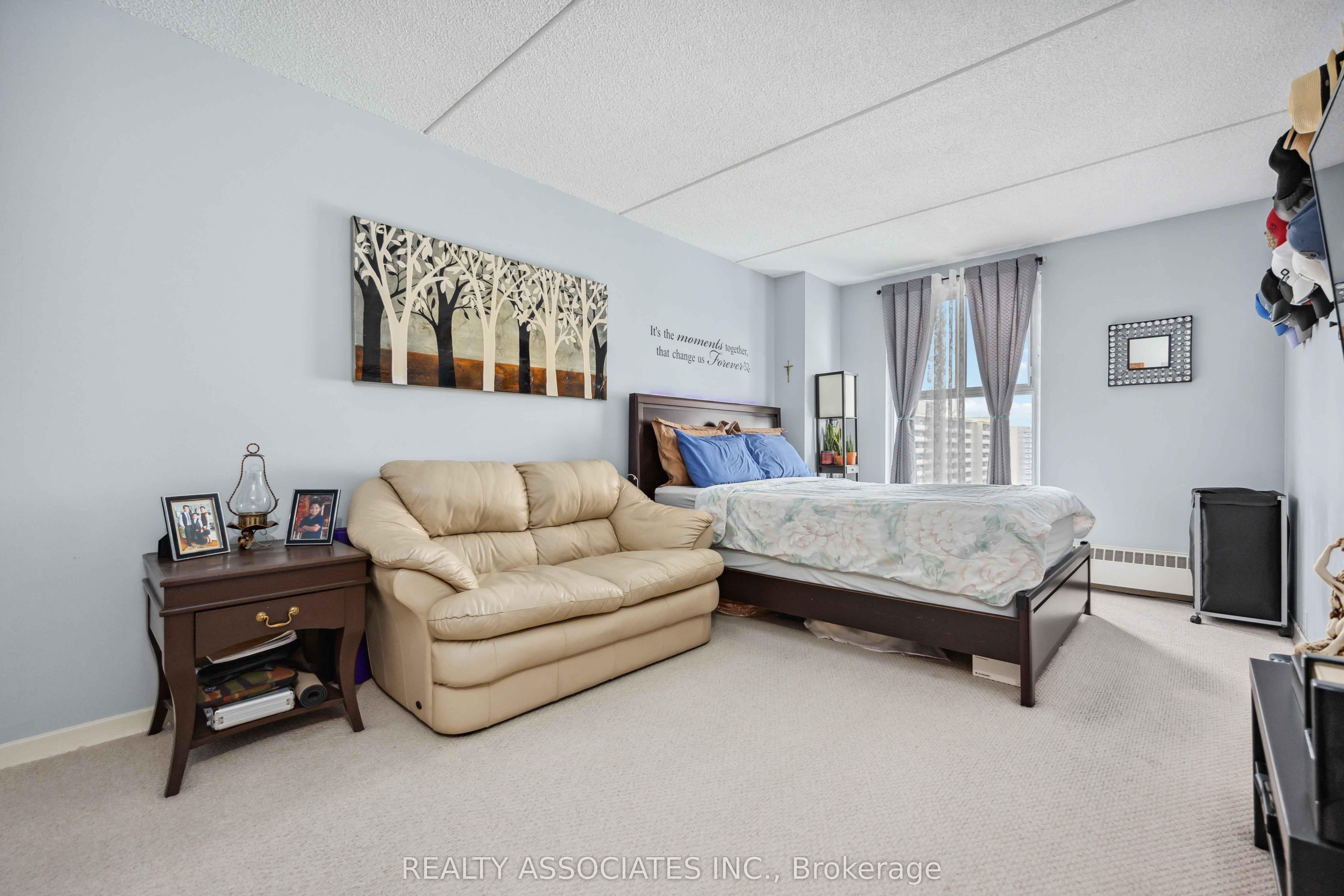 2 Glamorgan Avenue, #1014