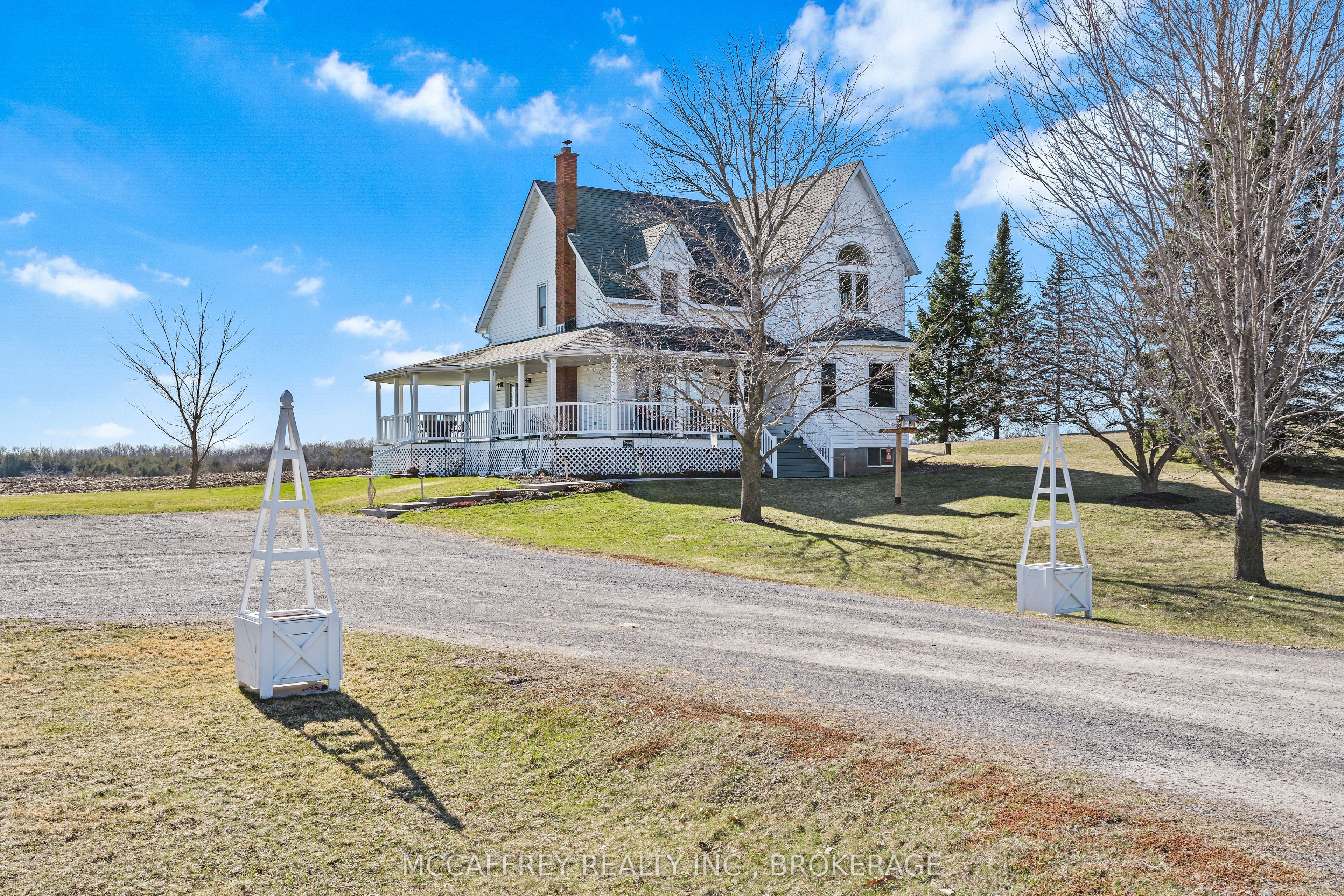 2492 County Rd 41, Greater Napanee, ON K0K 2W0