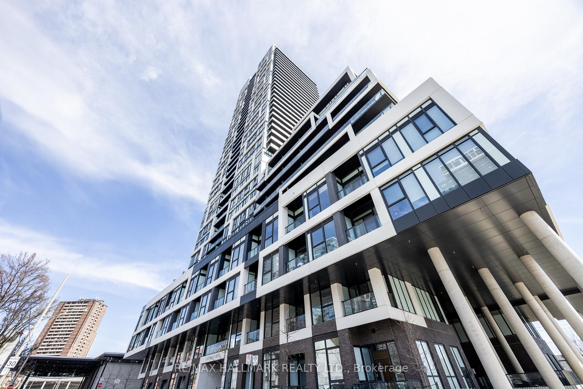 1 Bedroom Condo at 5 Defries, Toronto For sale