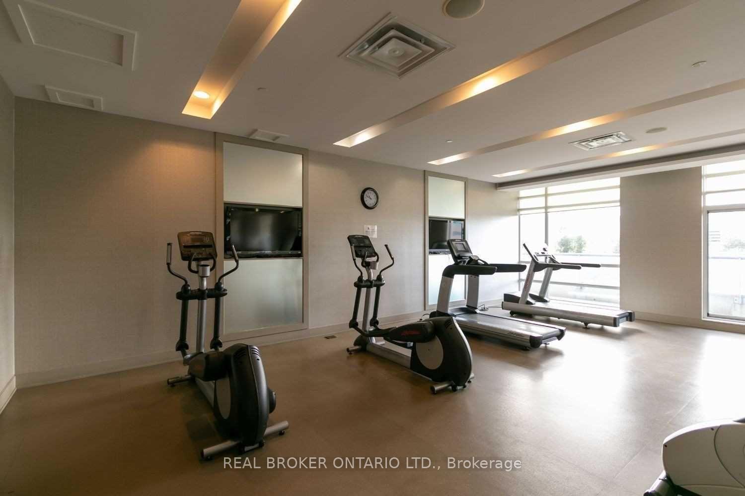 1 Bedroom Condo at 2035 Sheppard, Toronto For sale