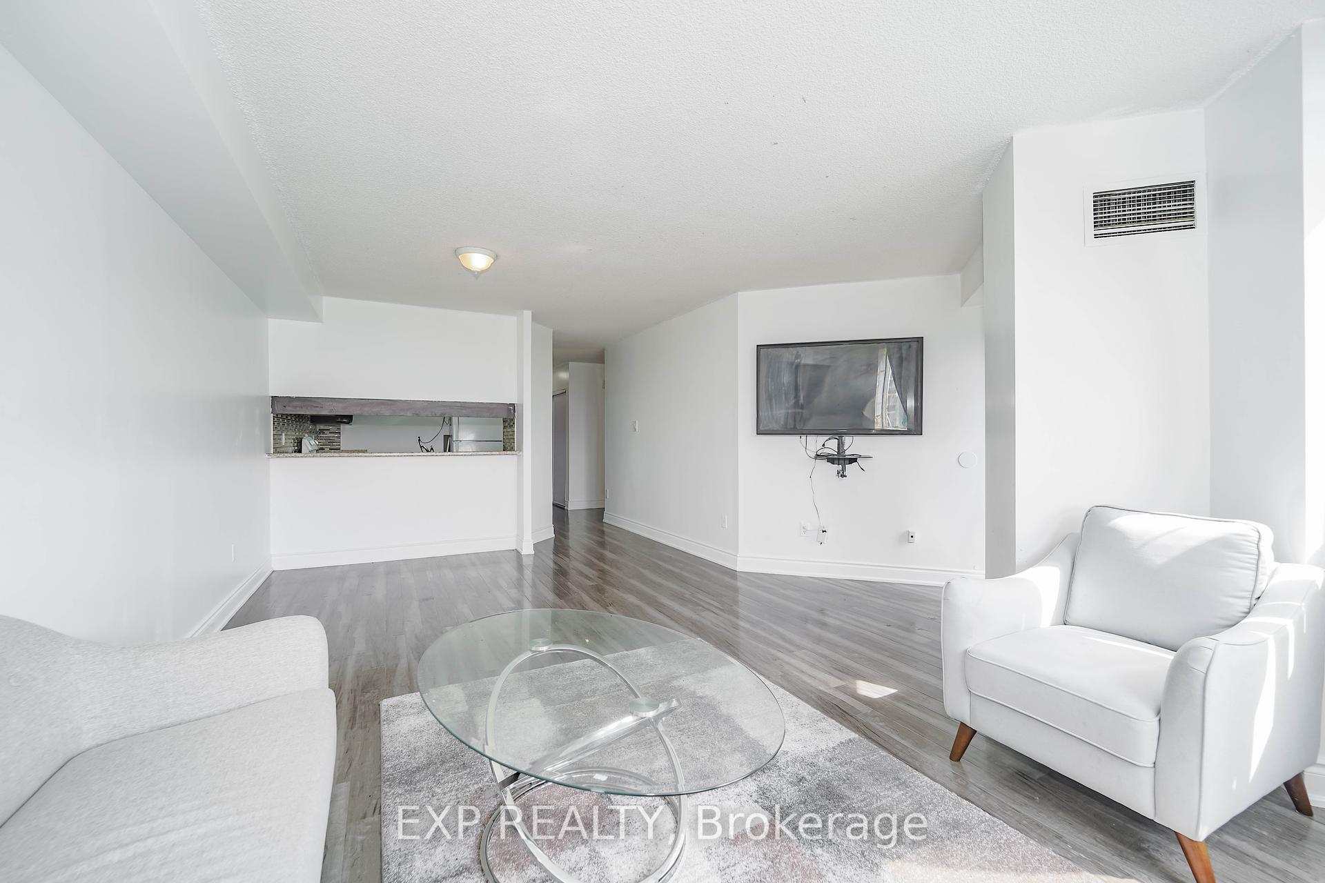 2 Bedrooms Condo at 236 Albion, Toronto For sale