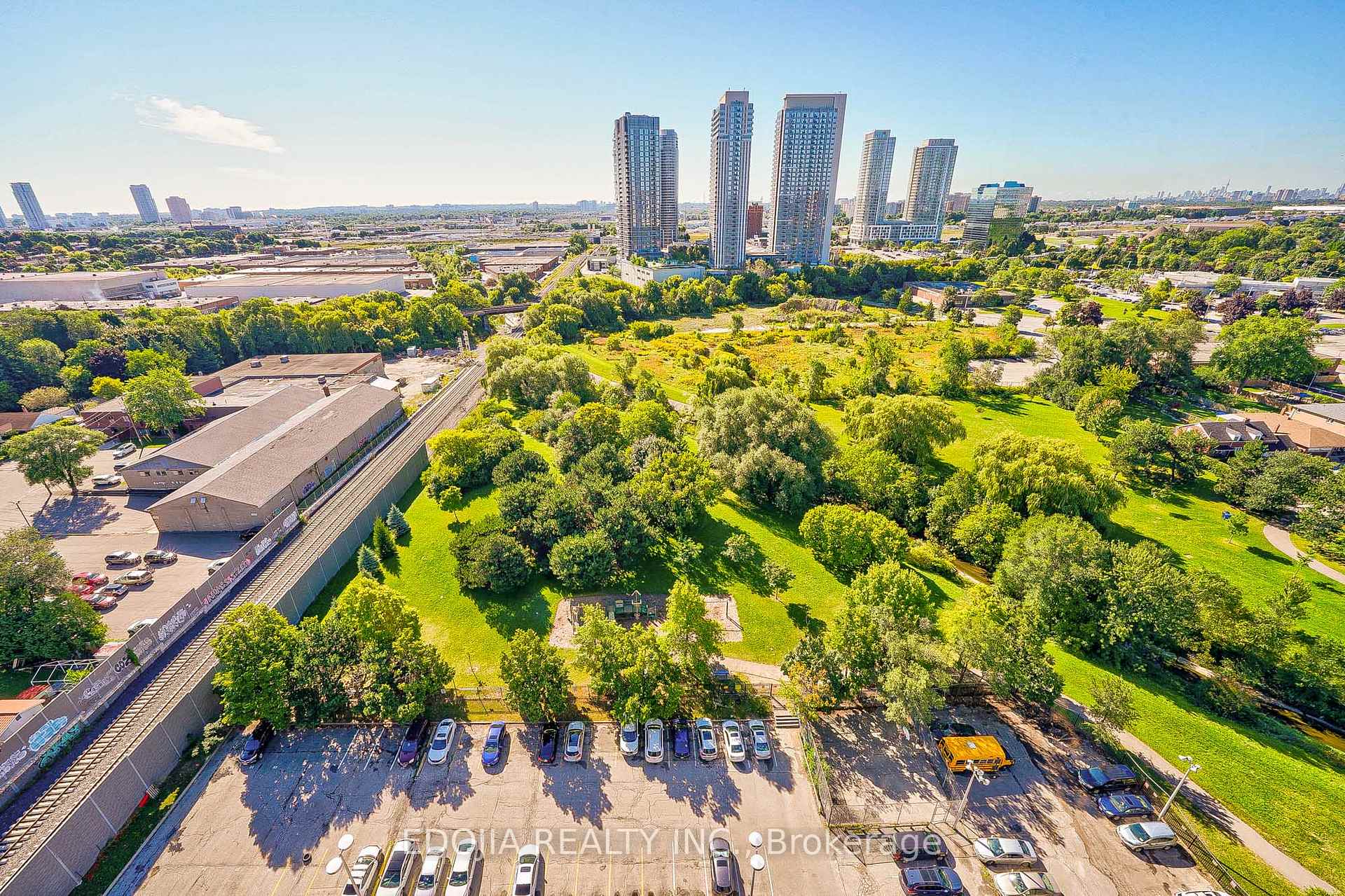 2 Bedrooms Condo at 4101 Sheppard,  Toronto For sale