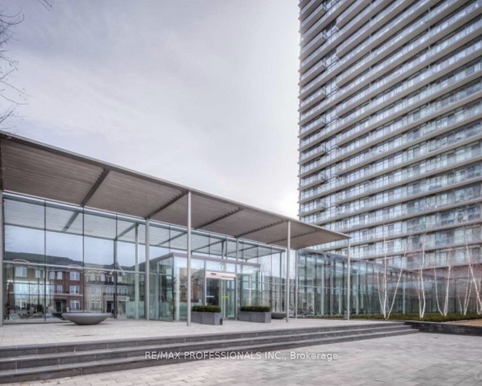105 The Queensway N/A