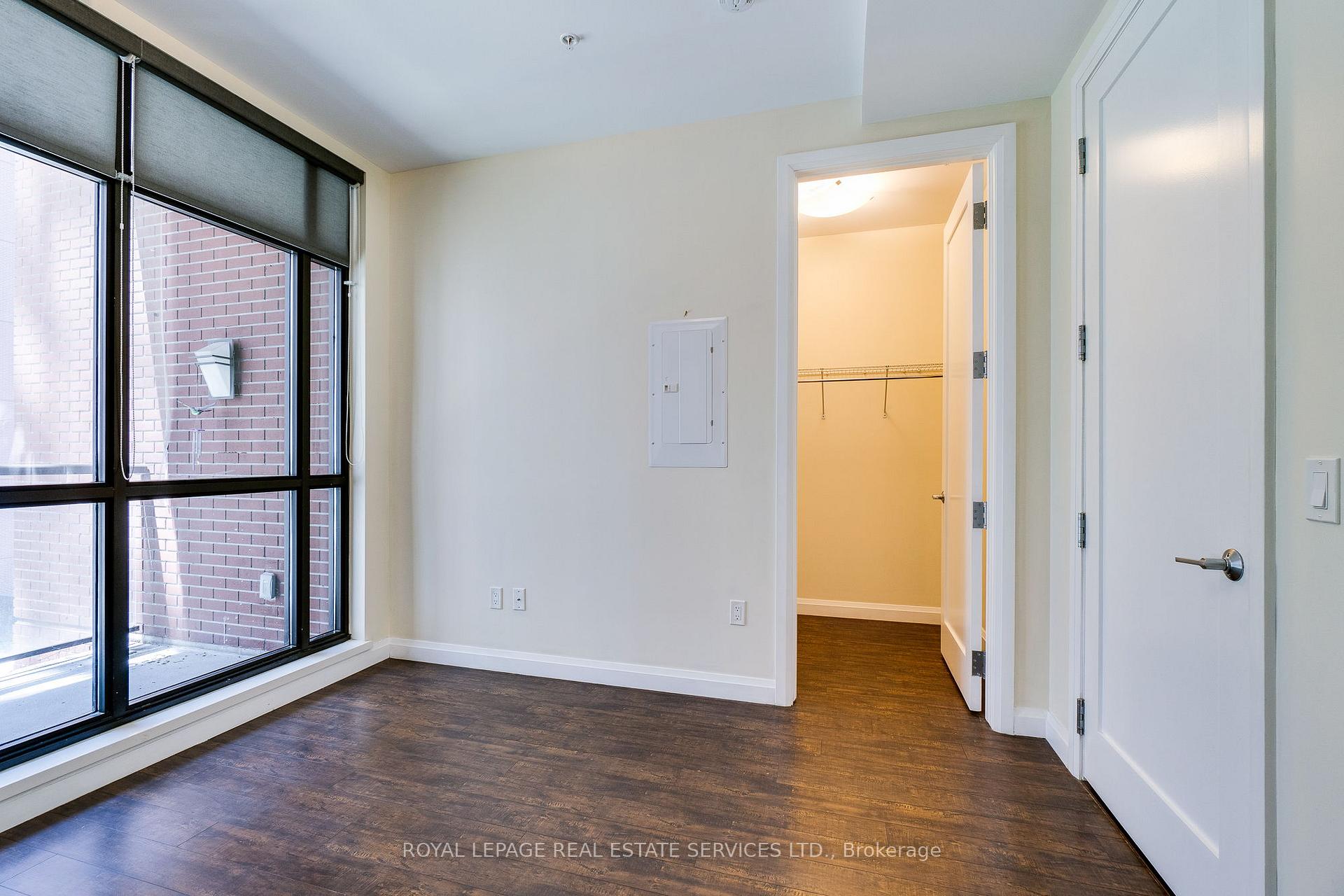 1 Bedroom Condo at 112 King, Hamilton For sale