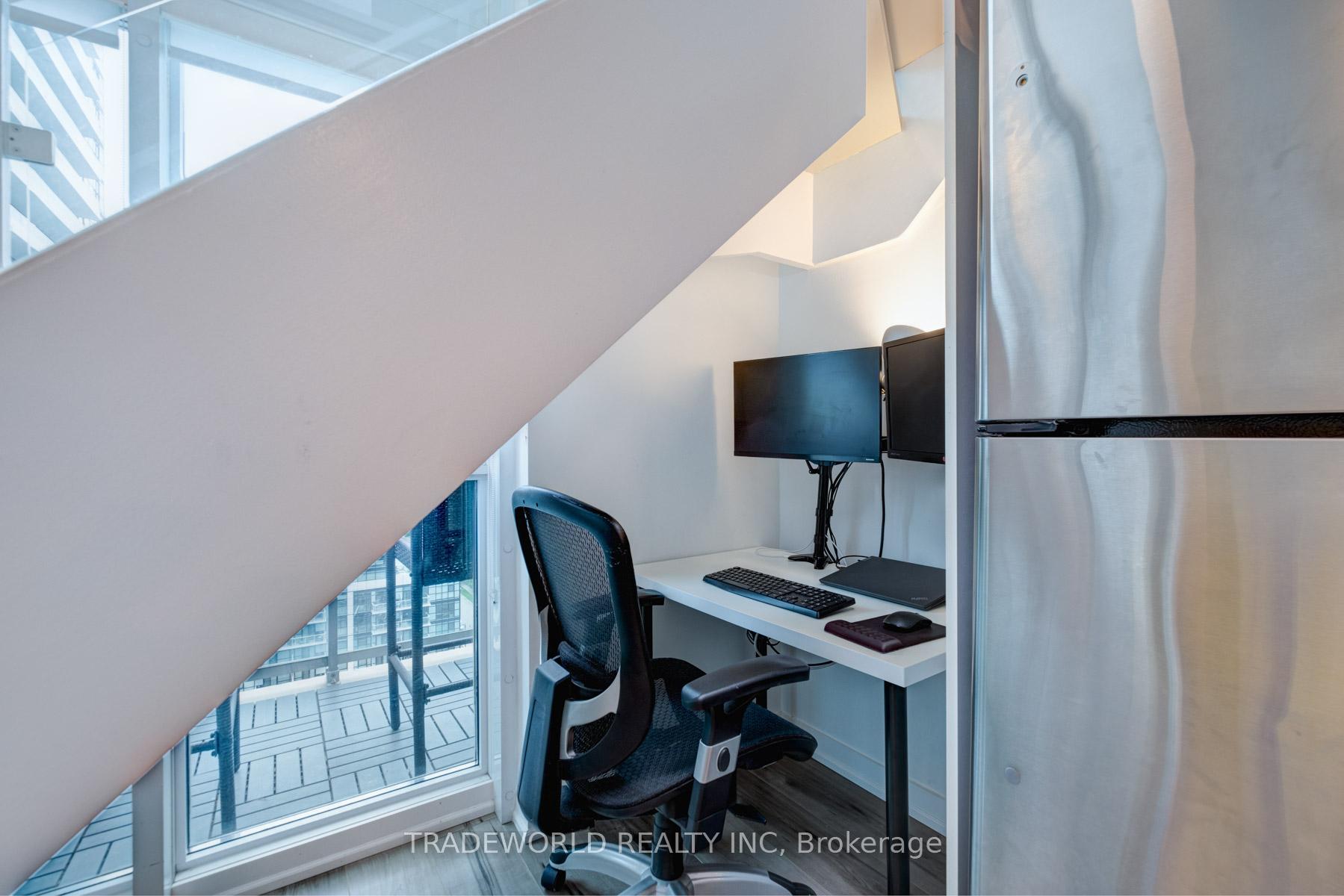 2 Bedrooms Condo at 155 Legion, Toronto For sale