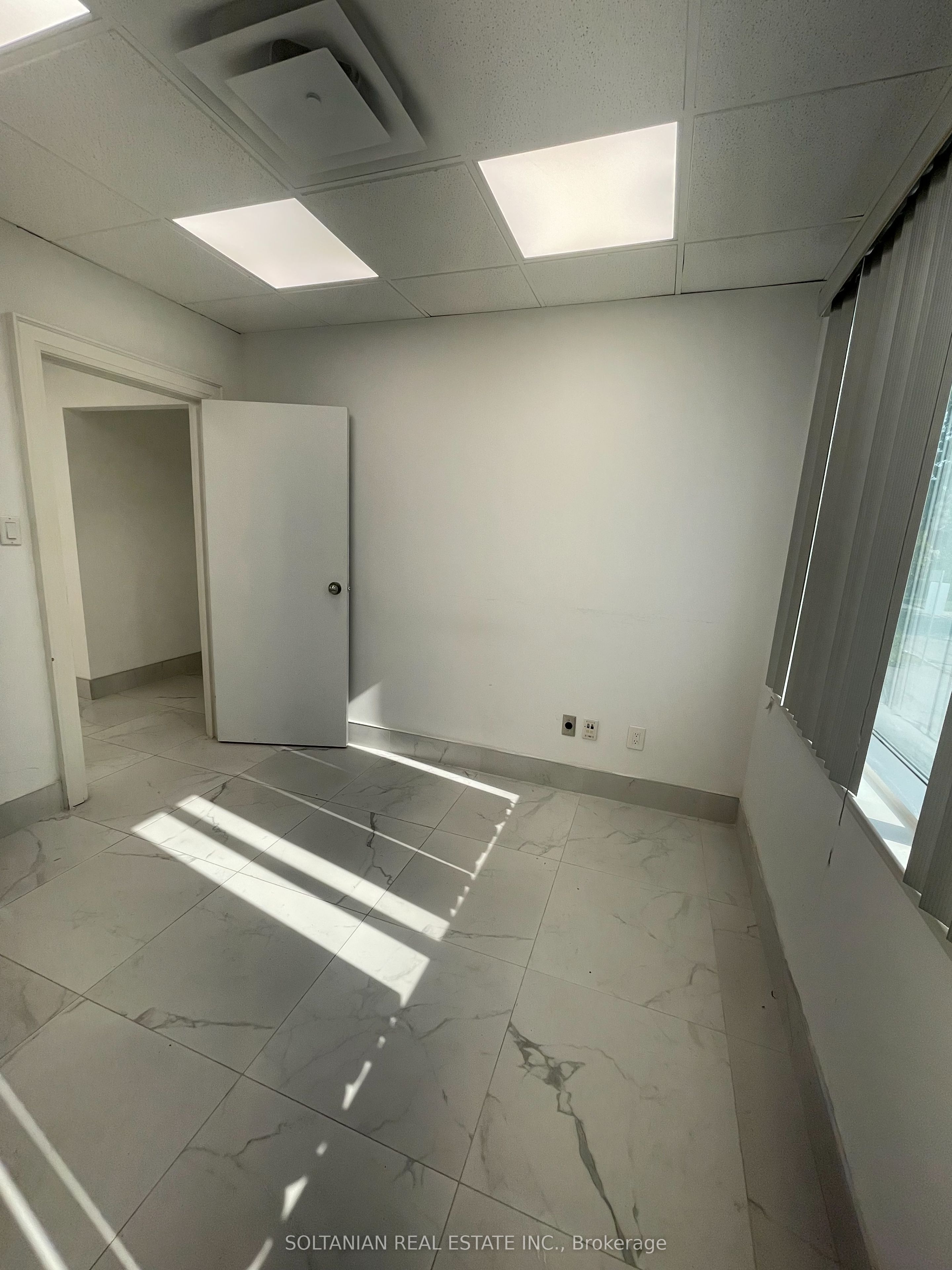175 Willowdale Avenue, #202