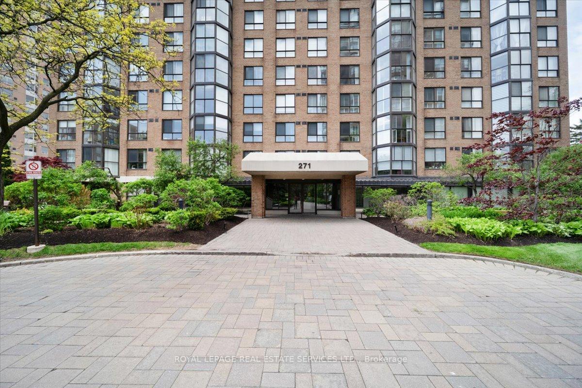3 Bedrooms Condo at 271 Ridley, Toronto For sale
