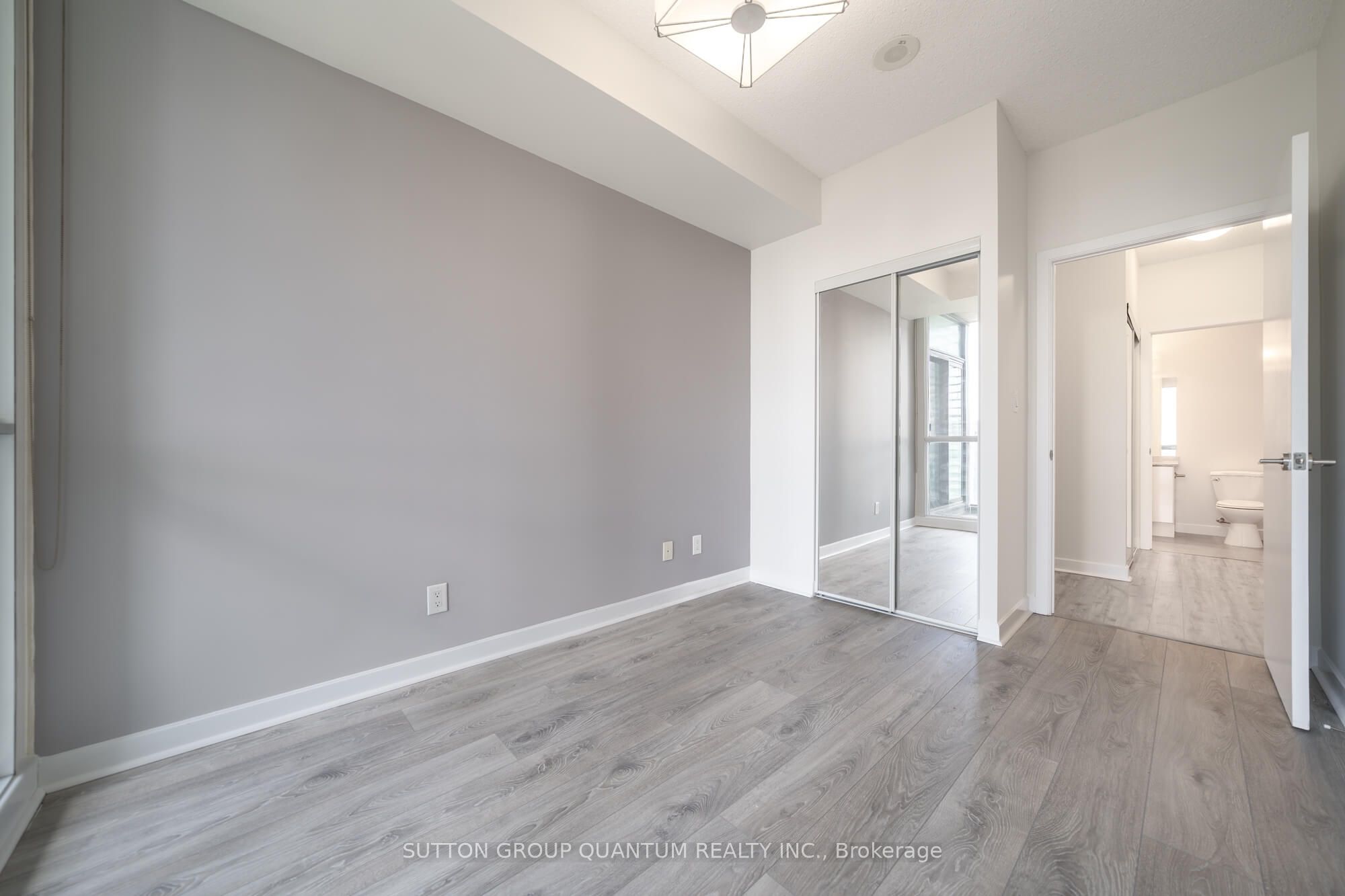 18 Harbour Street, #2901