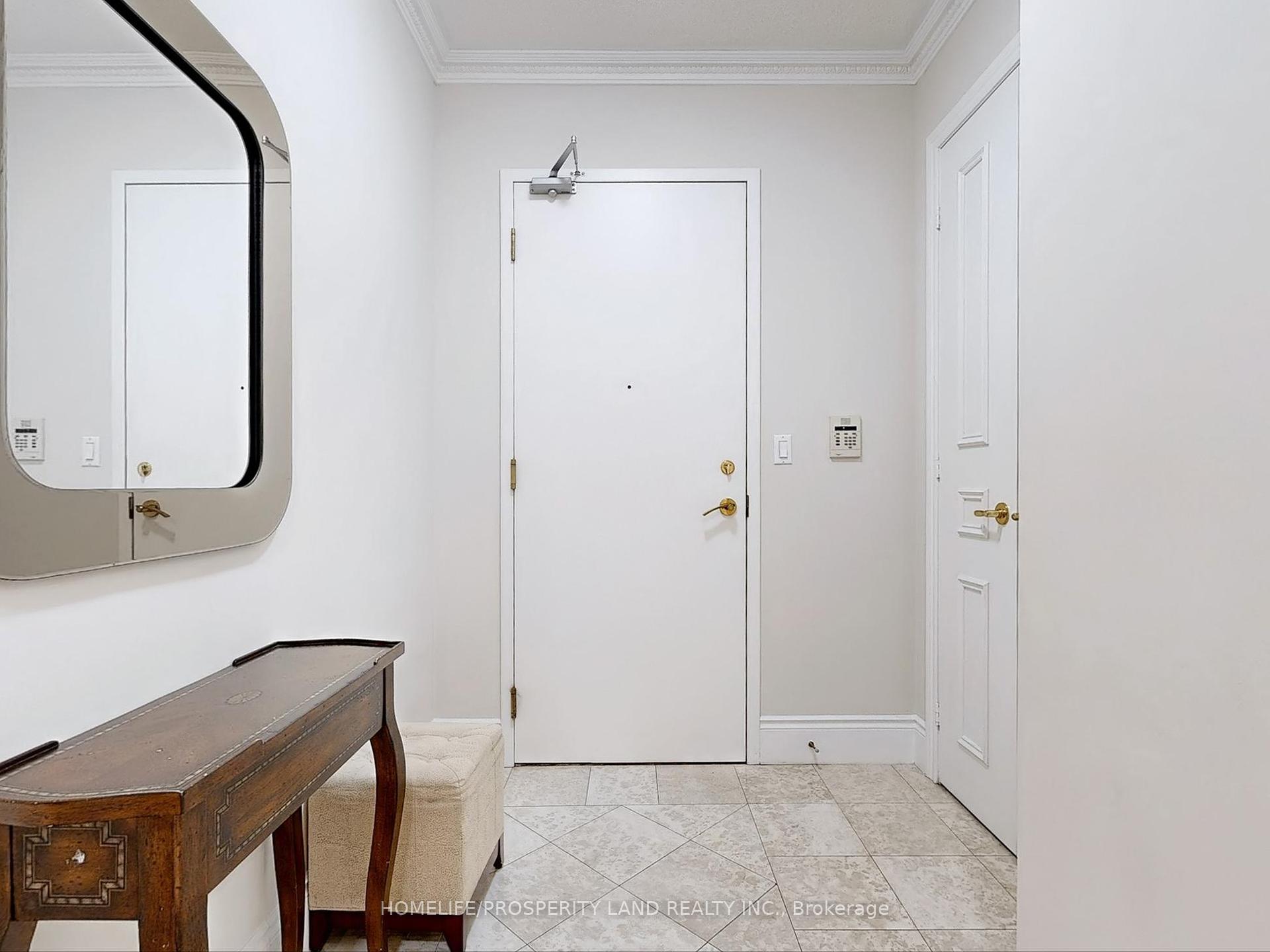 3 Bedrooms Condo at 89 Skymark, Toronto For sale