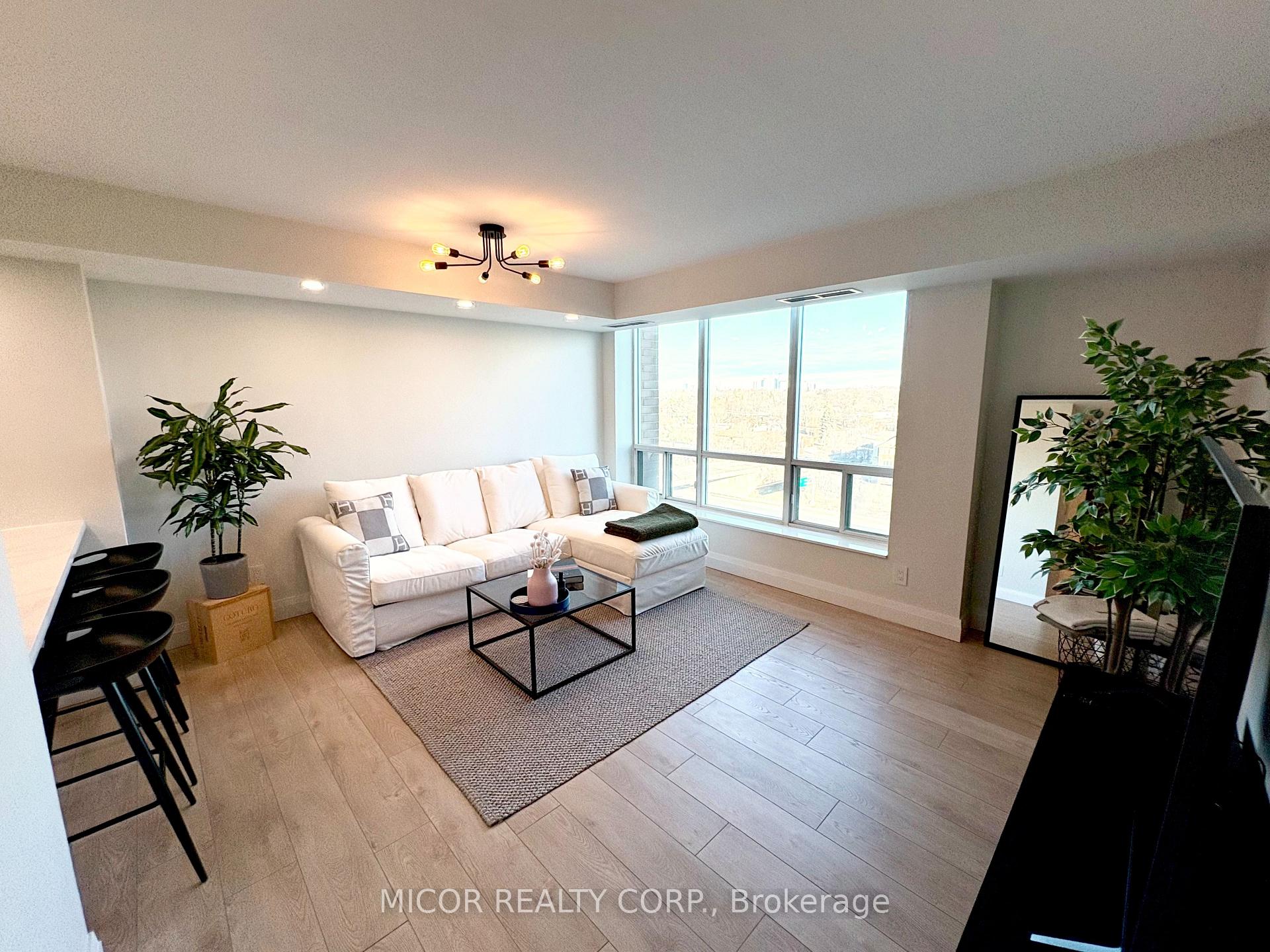 1 Bedroom Condo at 190 Manitoba,  Toronto For sale
