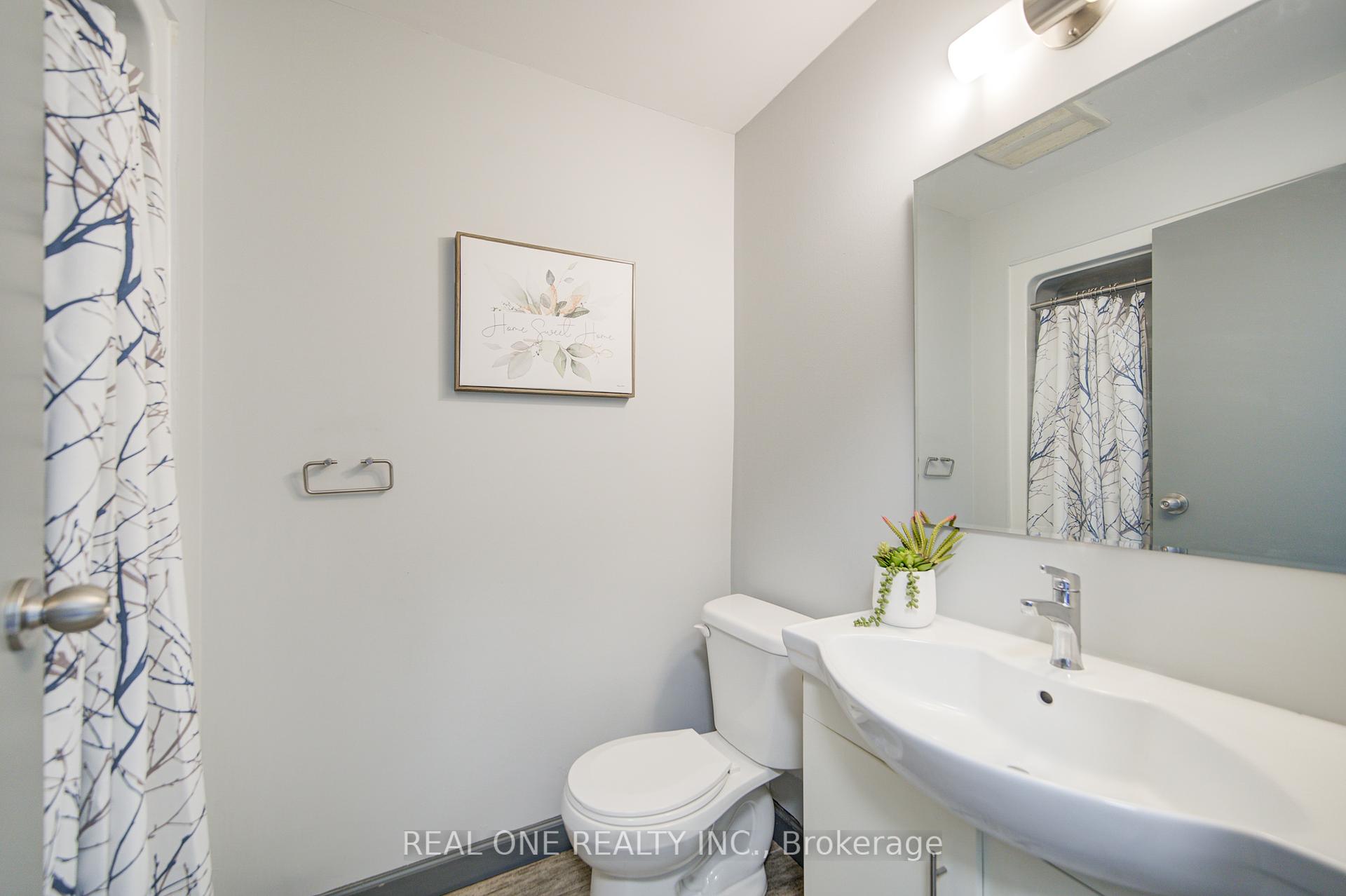 1 Bedroom Condo at 77 Leland, Hamilton For sale