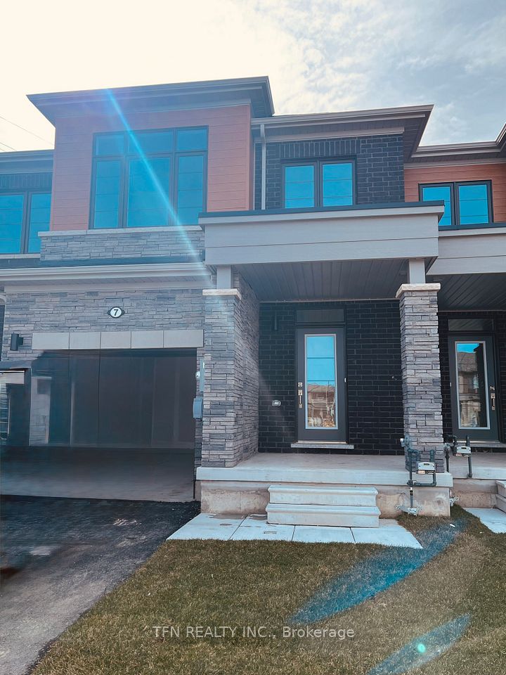 15 Peach Street