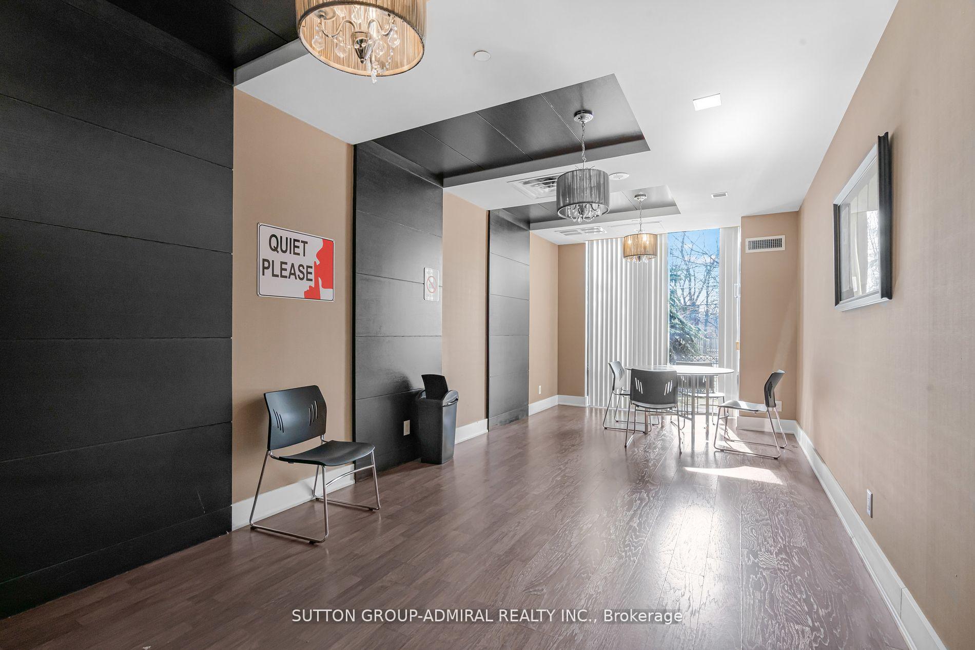 1 Bedroom Condo at 520 Steeles, Vaughan For sale