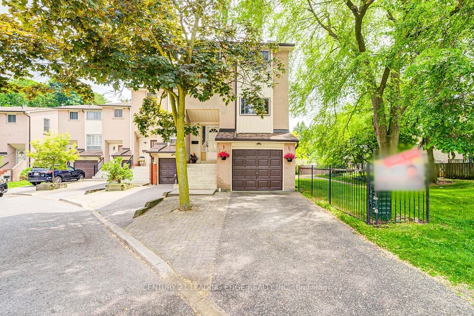 25 Collinsgrove