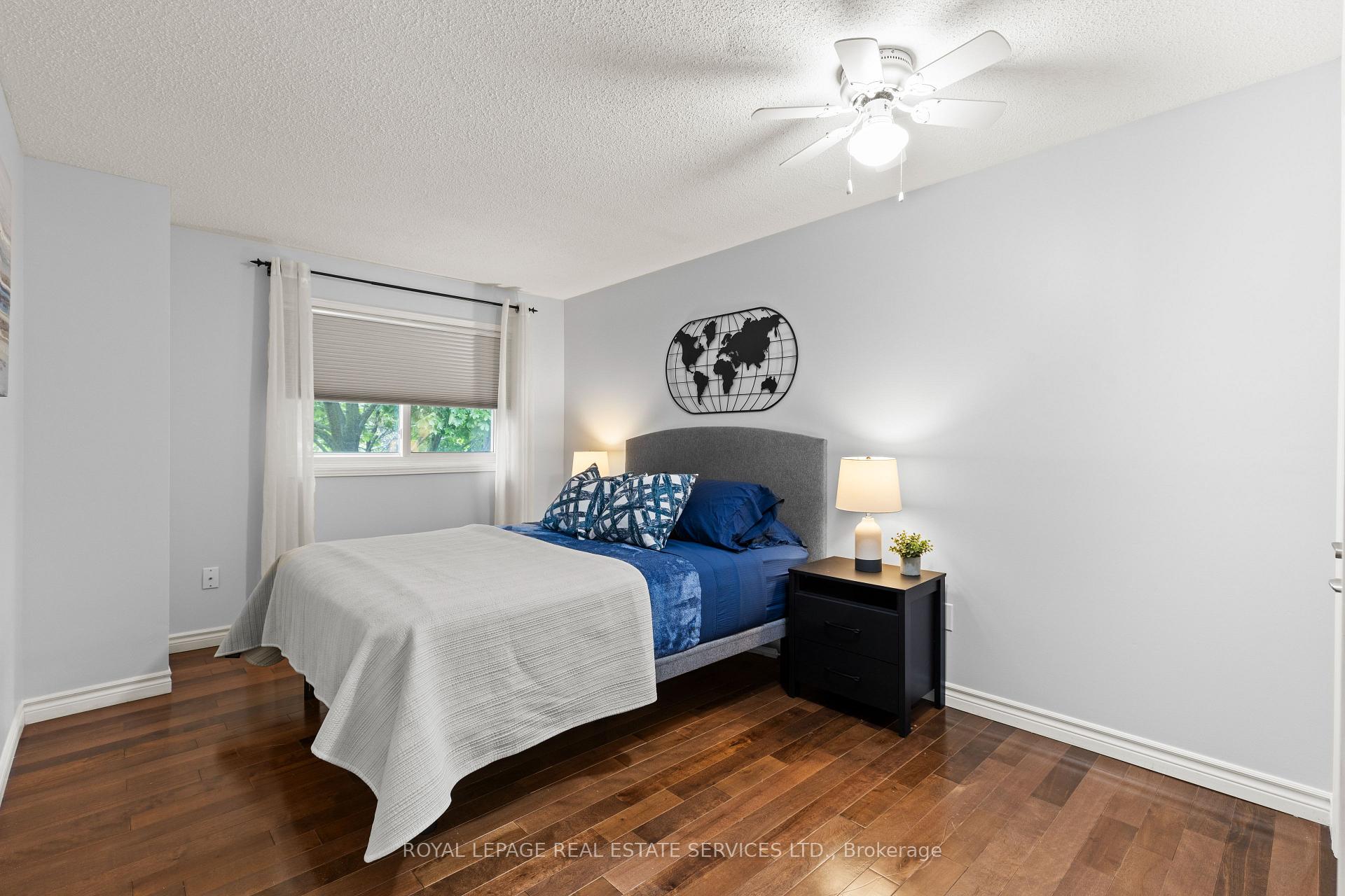 3 Bedrooms Condo at 2065 Amherst Heights, Burlington For sale