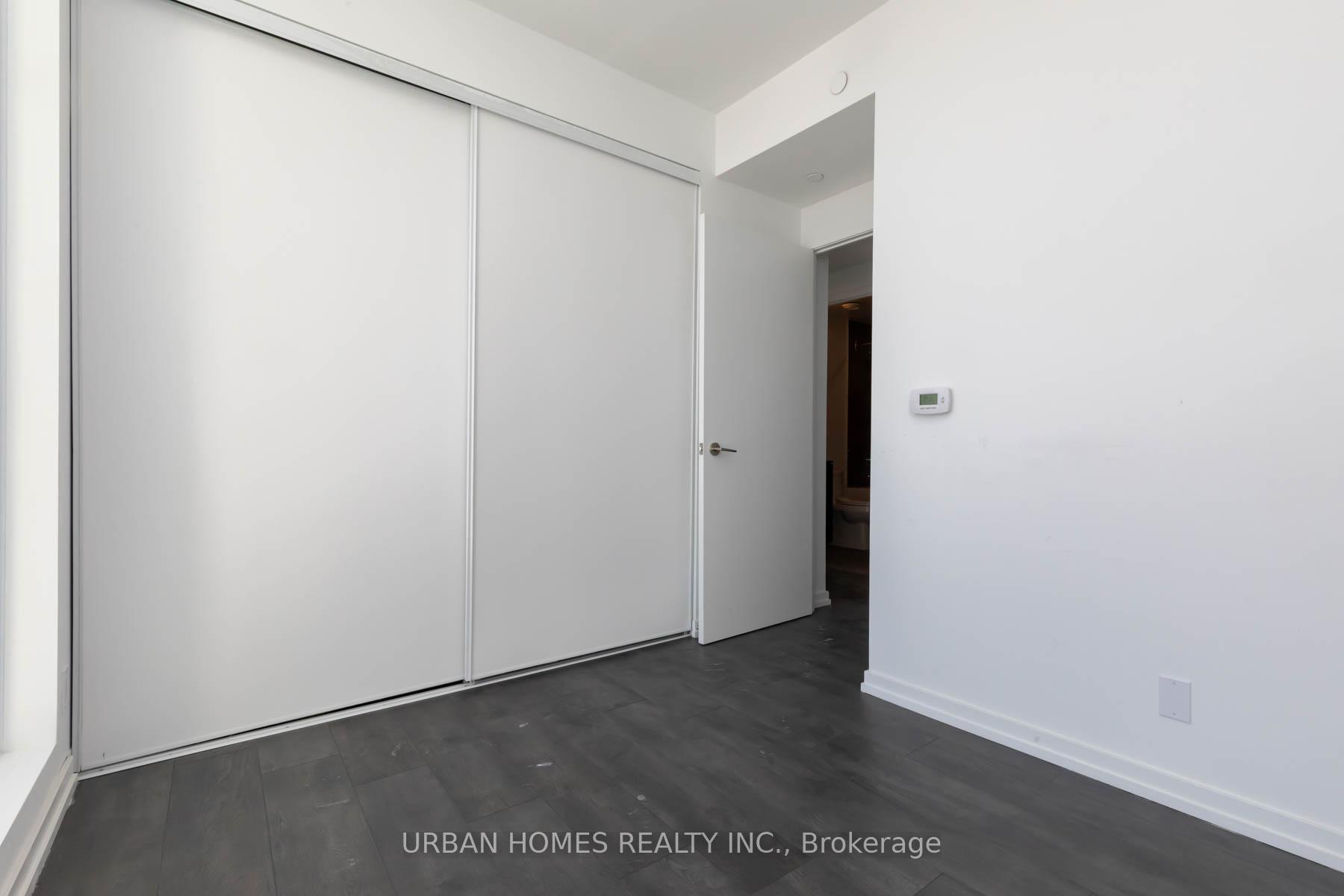 2 Bedrooms Condo at 7890 Jane, Vaughan For sale