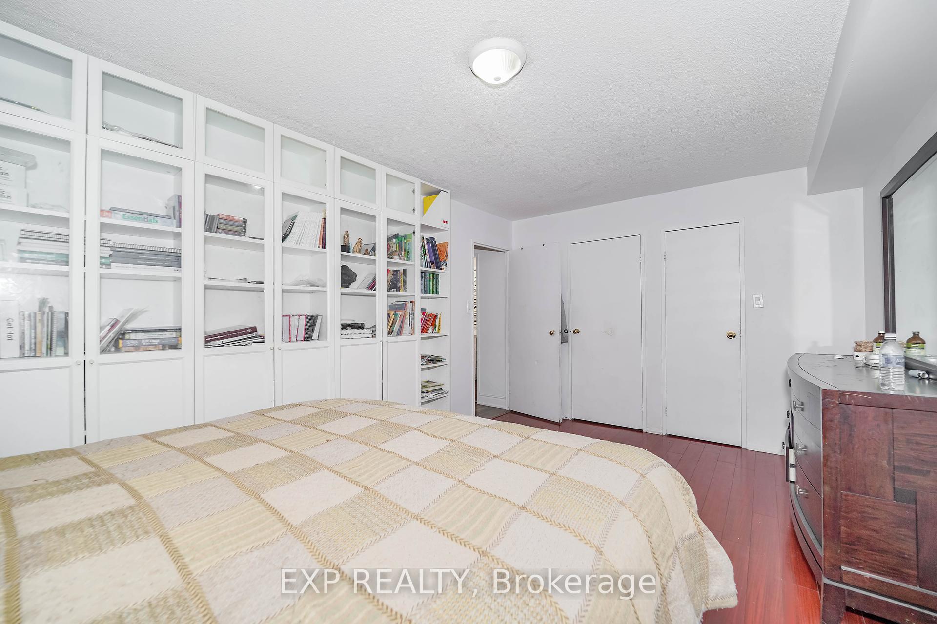 2 Bedrooms Condo at 236 Albion, Toronto For sale