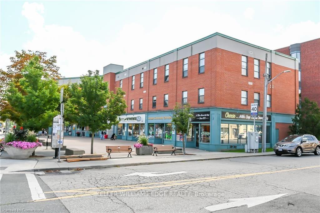 2 Bedrooms Condo at 2 King,  Hamilton For sale