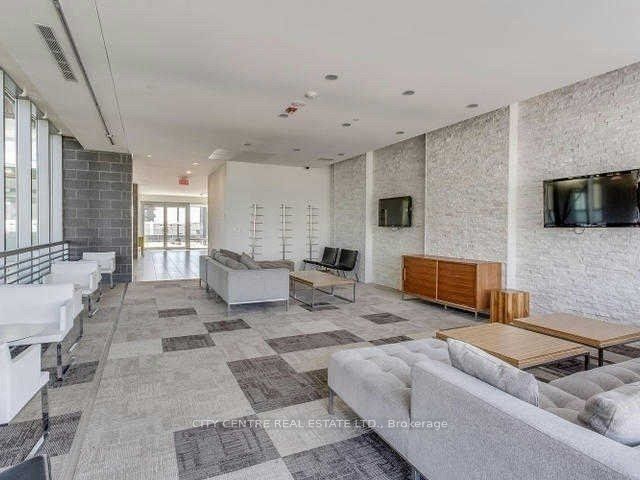 360 Square One