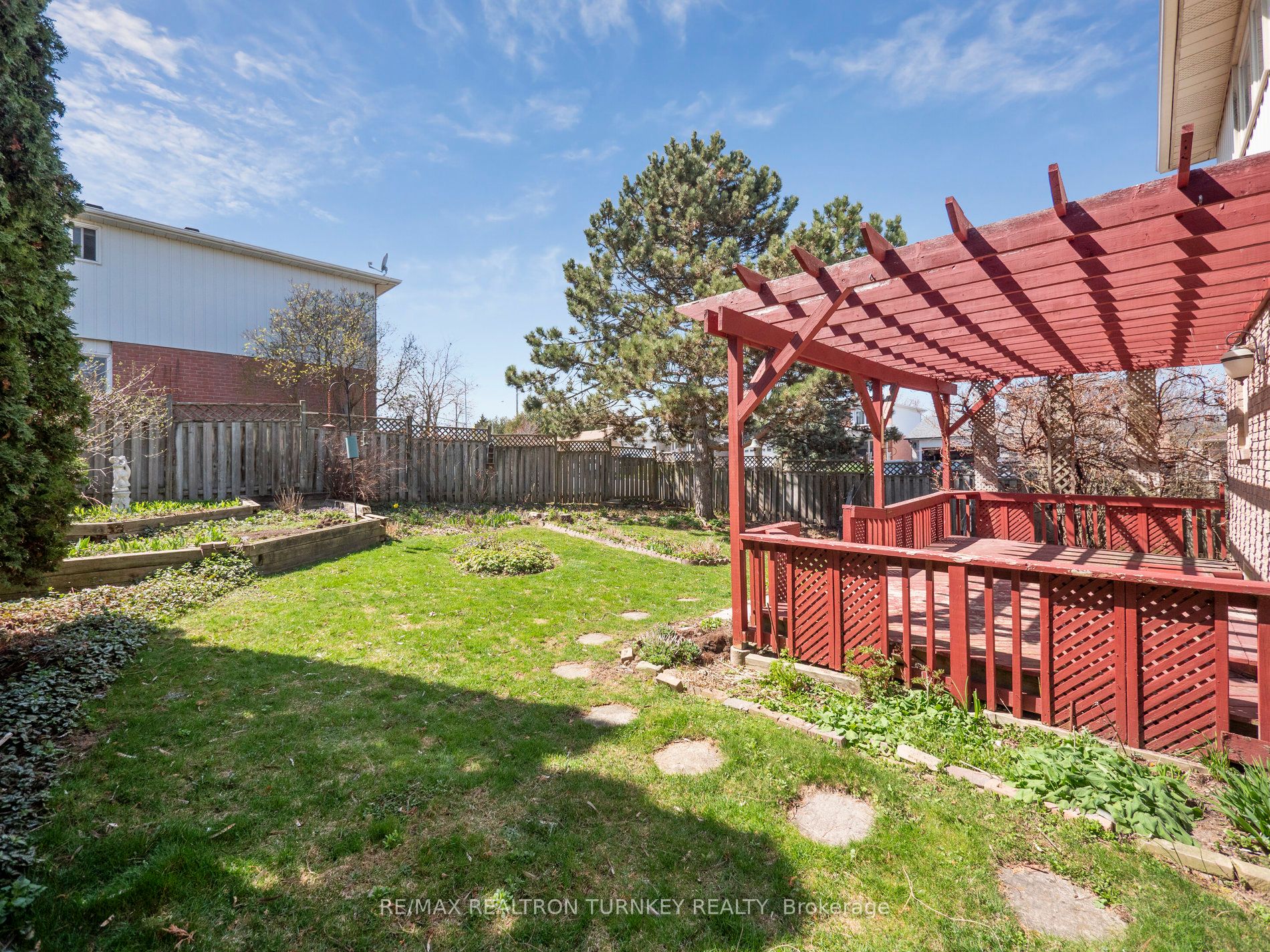 378 Ashworth Drive