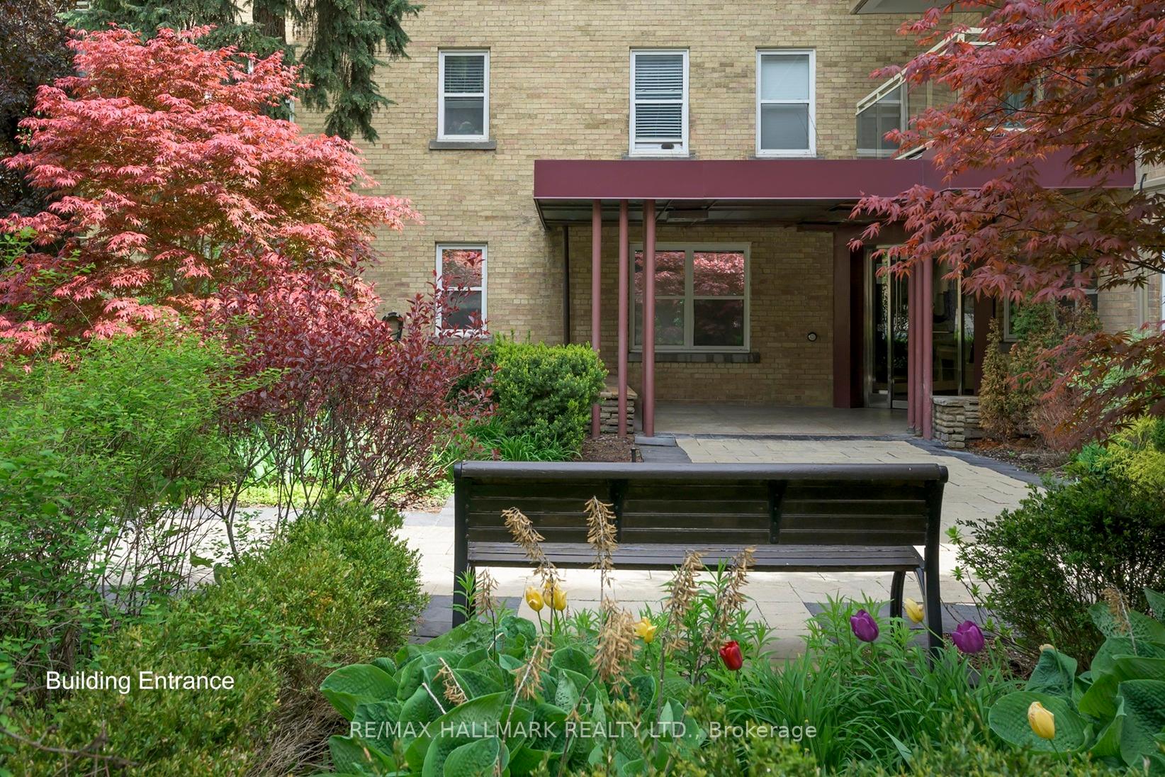2 Bedrooms Co-op at 2603 Bathurst, Toronto For sale