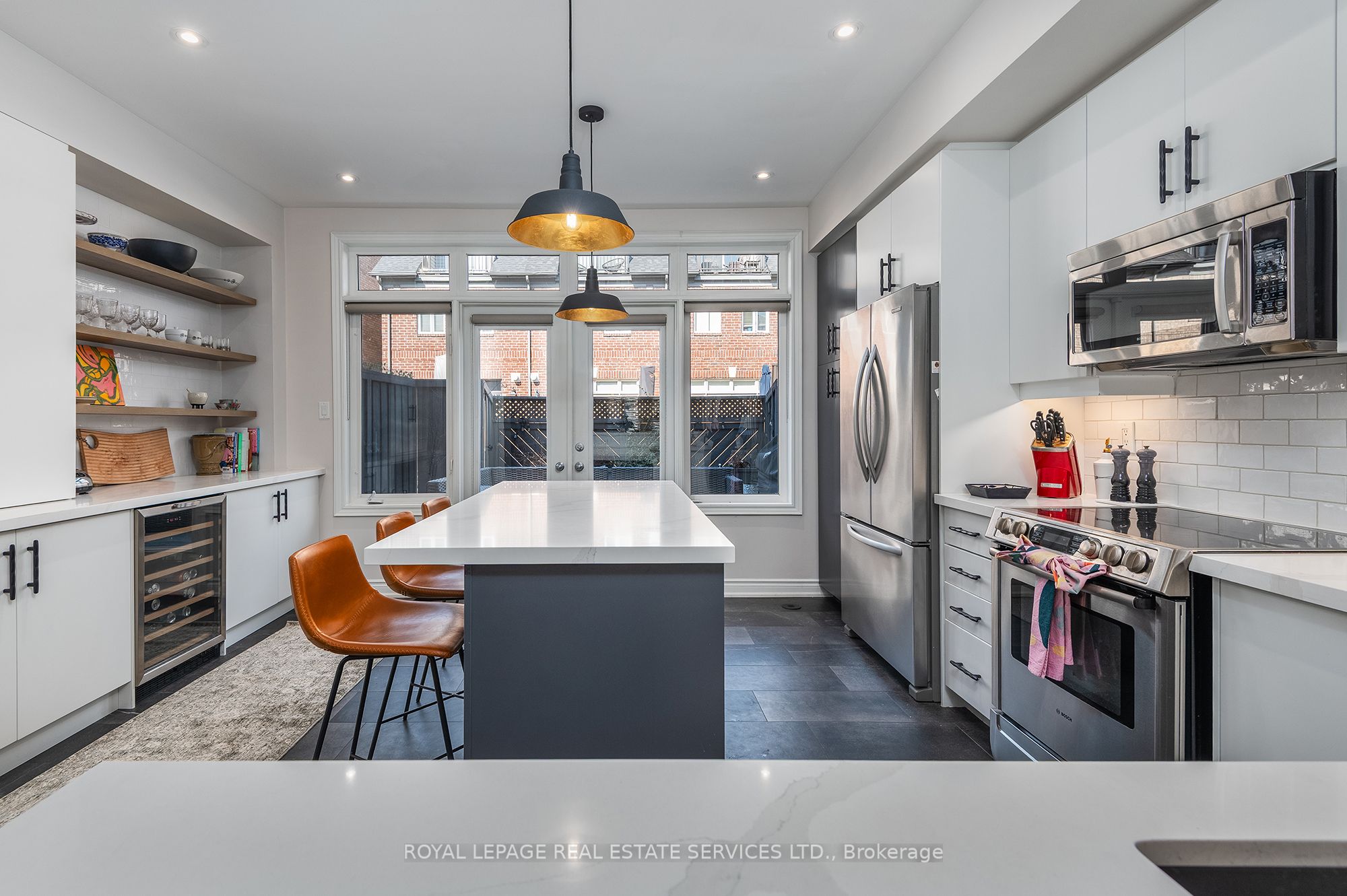20 Shires Lane, #4