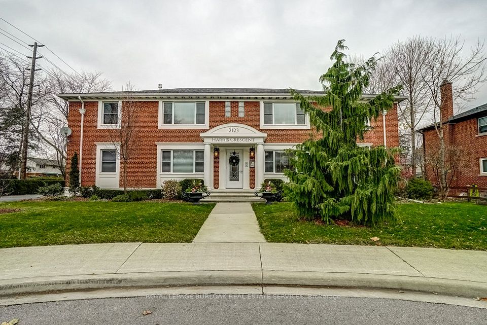 2123 Harris