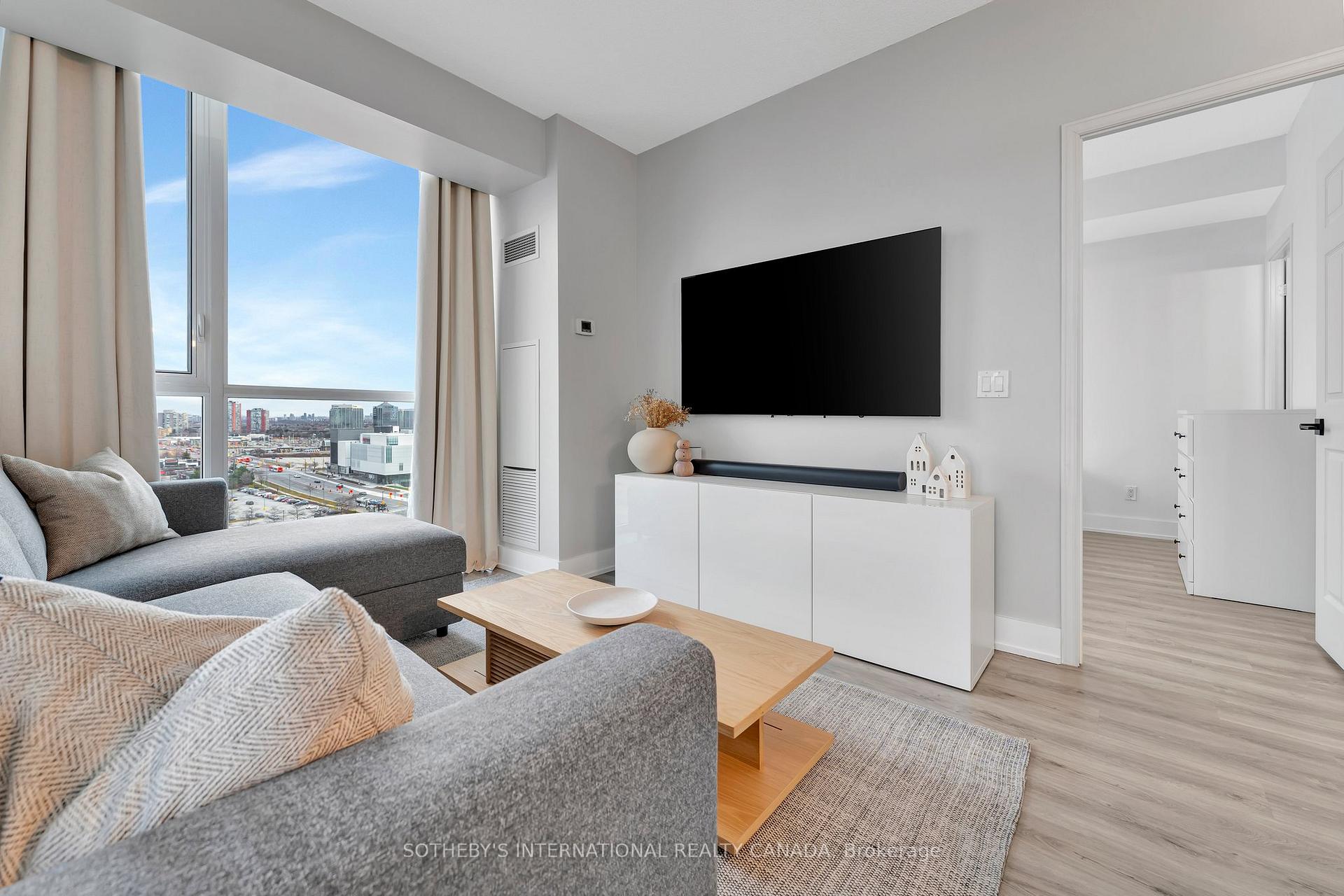 3 Bedrooms Condo at 339 Rathburn, Mississauga For sale