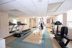 3650 Kaneff Crescent 207