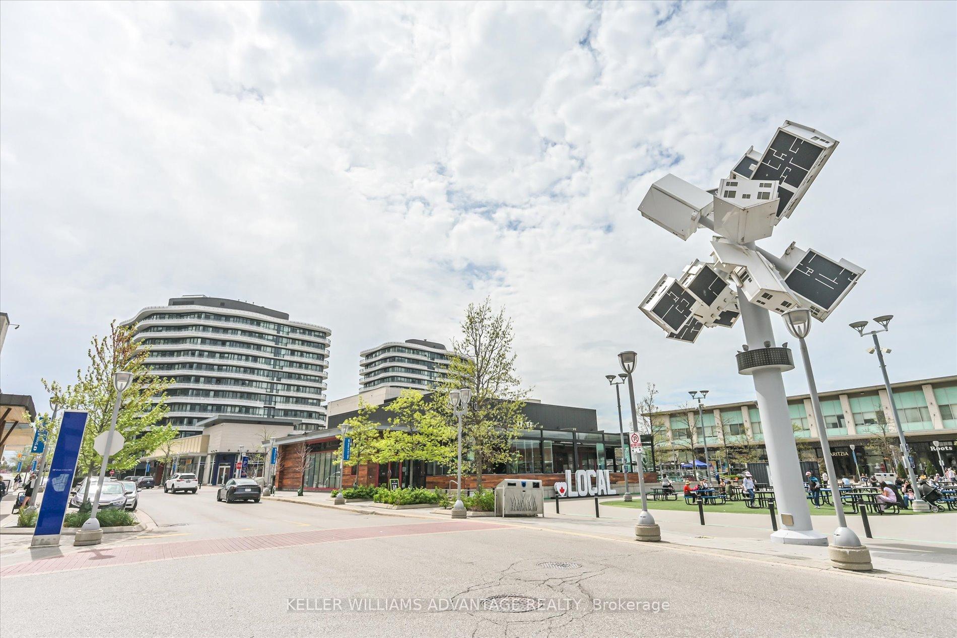 2 Bedrooms Condo at 99 The Donway, Toronto For sale