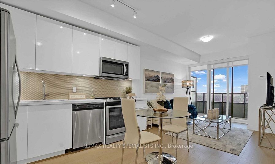 30 Shore Breeze Drive, #3714