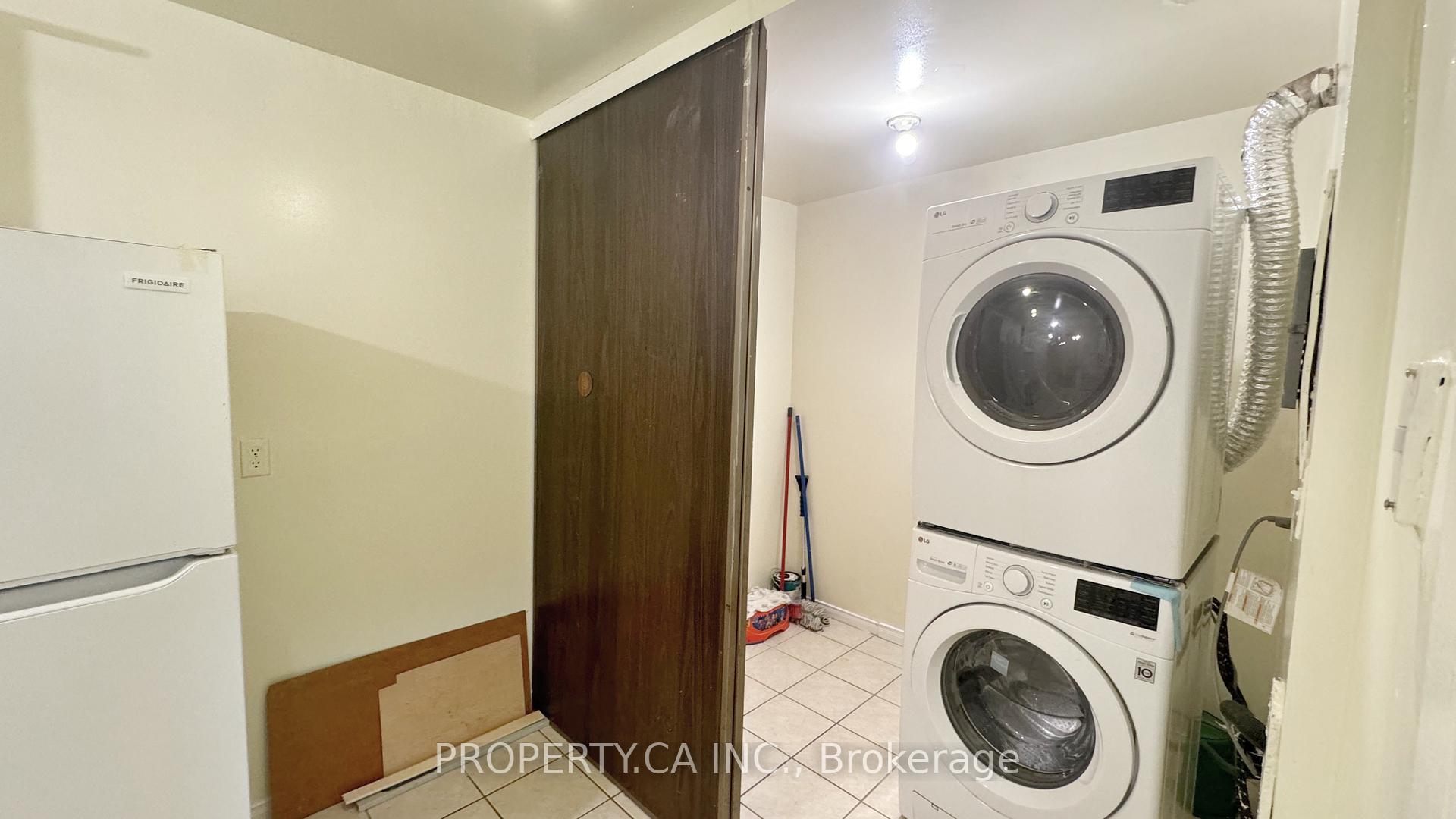 3 Bedrooms Condo at 320 Dixon, Toronto For sale