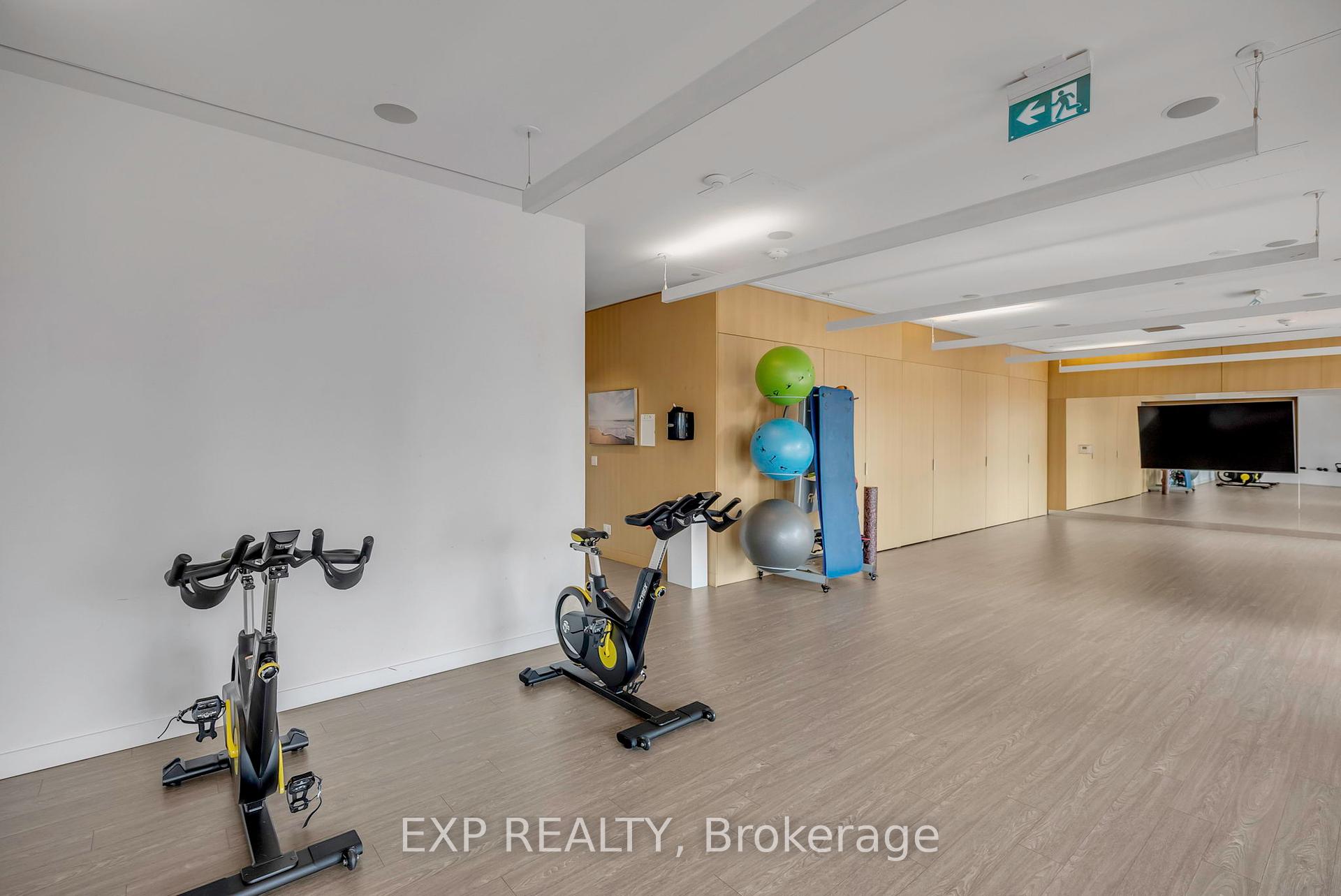 2 Bedrooms Condo at 19 Western Battery, Toronto For sale
